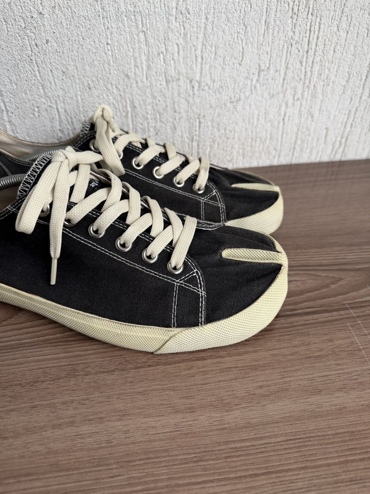 Maison Margiela Tabi canvas sneakers Size US 11 / EU 44 - 4 Thumbnail