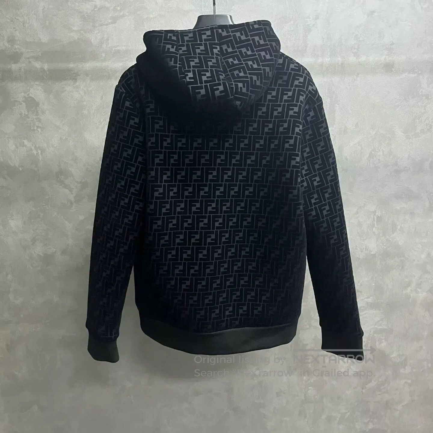 Fendi FENDI Alphabet Logo Print Plain-Woven Fabric Sport Jacket| Size US M / EU 48-50 / 2 - 5 Thumbnail