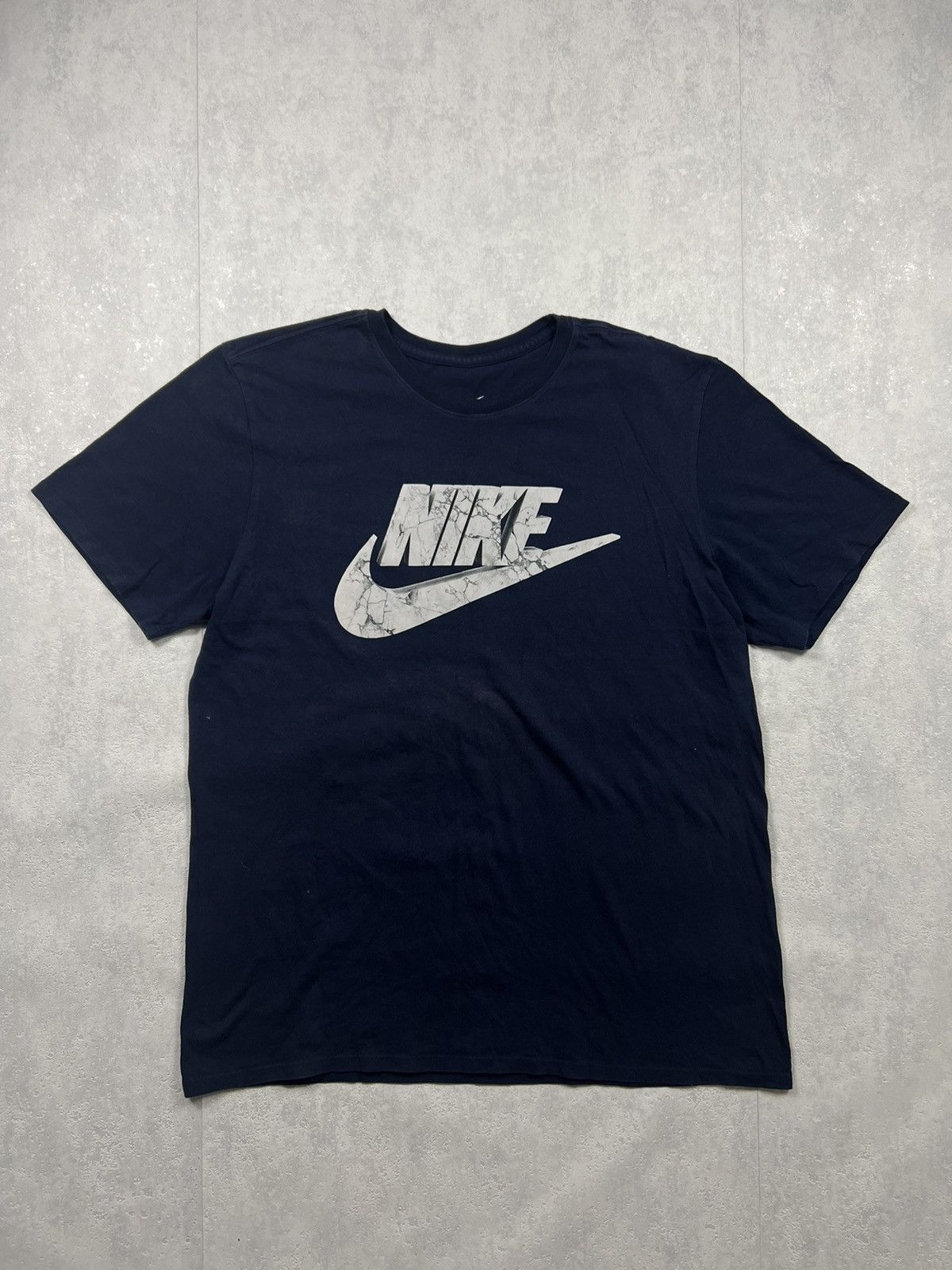 Nike 00’s NIKE BIG SWOOSH LOGO Y2K TEE STONE LOGO Size US XL / EU 56 / 4 - 1 Thumbnail