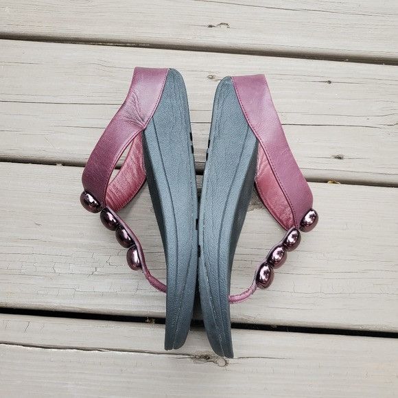 Other FitFlop Rola Hot Cherry Leather Toe-Post Wedge Comfy Sandals Size US 7 / IT 37 - 4 Thumbnail
