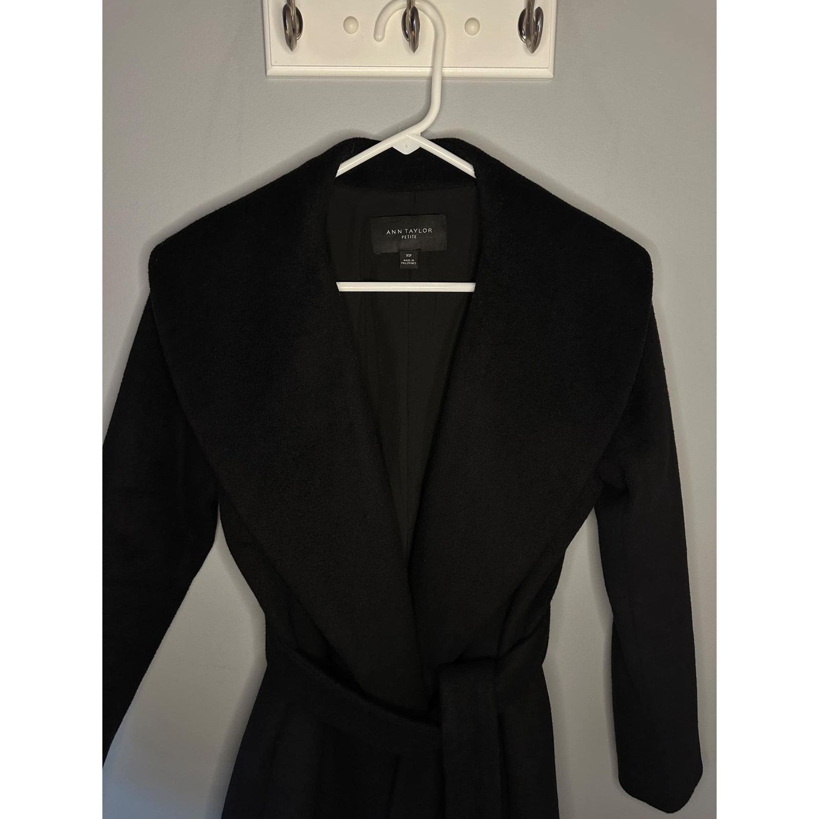 Other Ann Taylor Petite Shawl Collar Tie Waist Wrap Coat Black XSP Size XS / US 0-2 / IT 36-38 - 3 Thumbnail