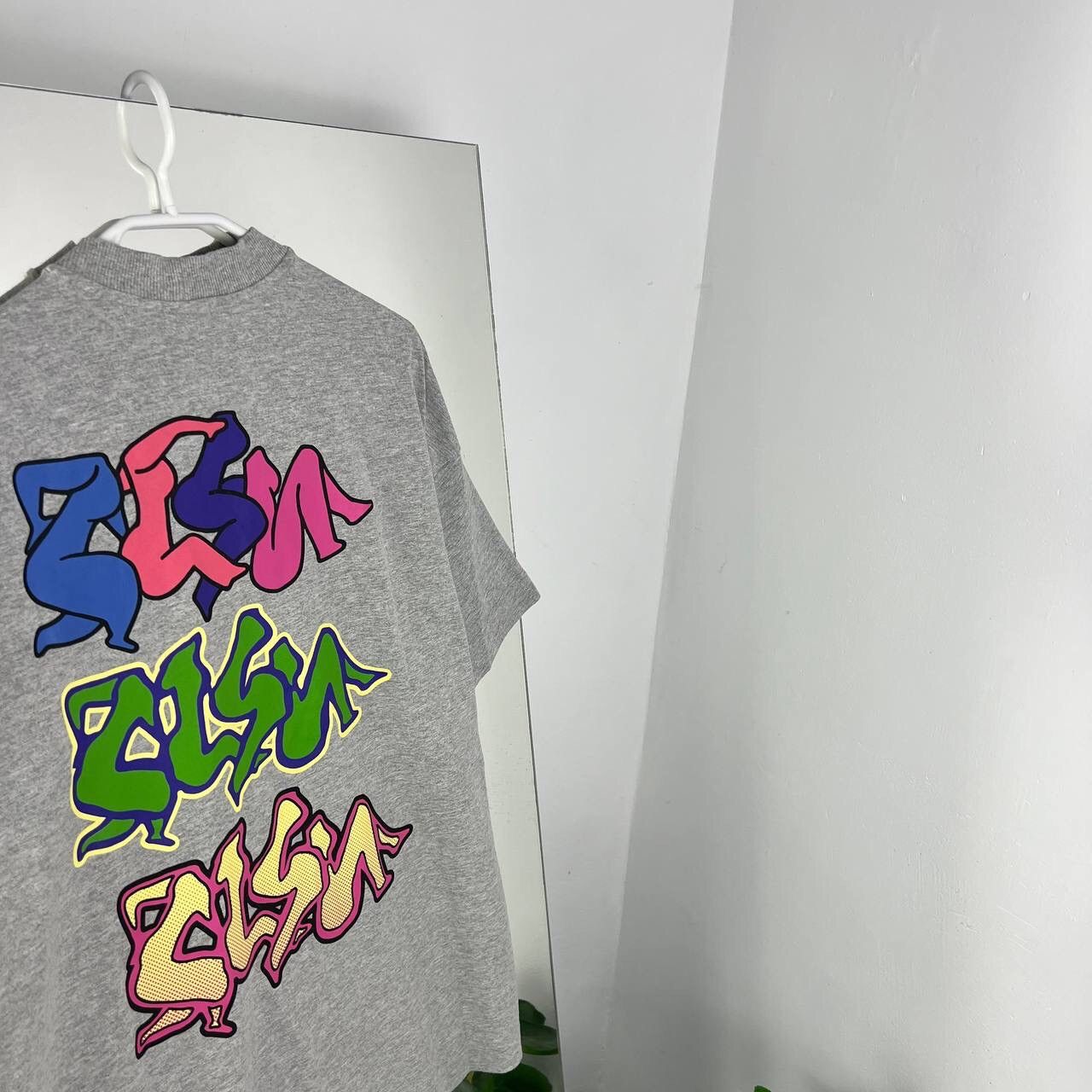Vintage Baggy Oversized Tee Collusion Big Center Logo Size US S / EU 44-46 / 1 - 3 Thumbnail