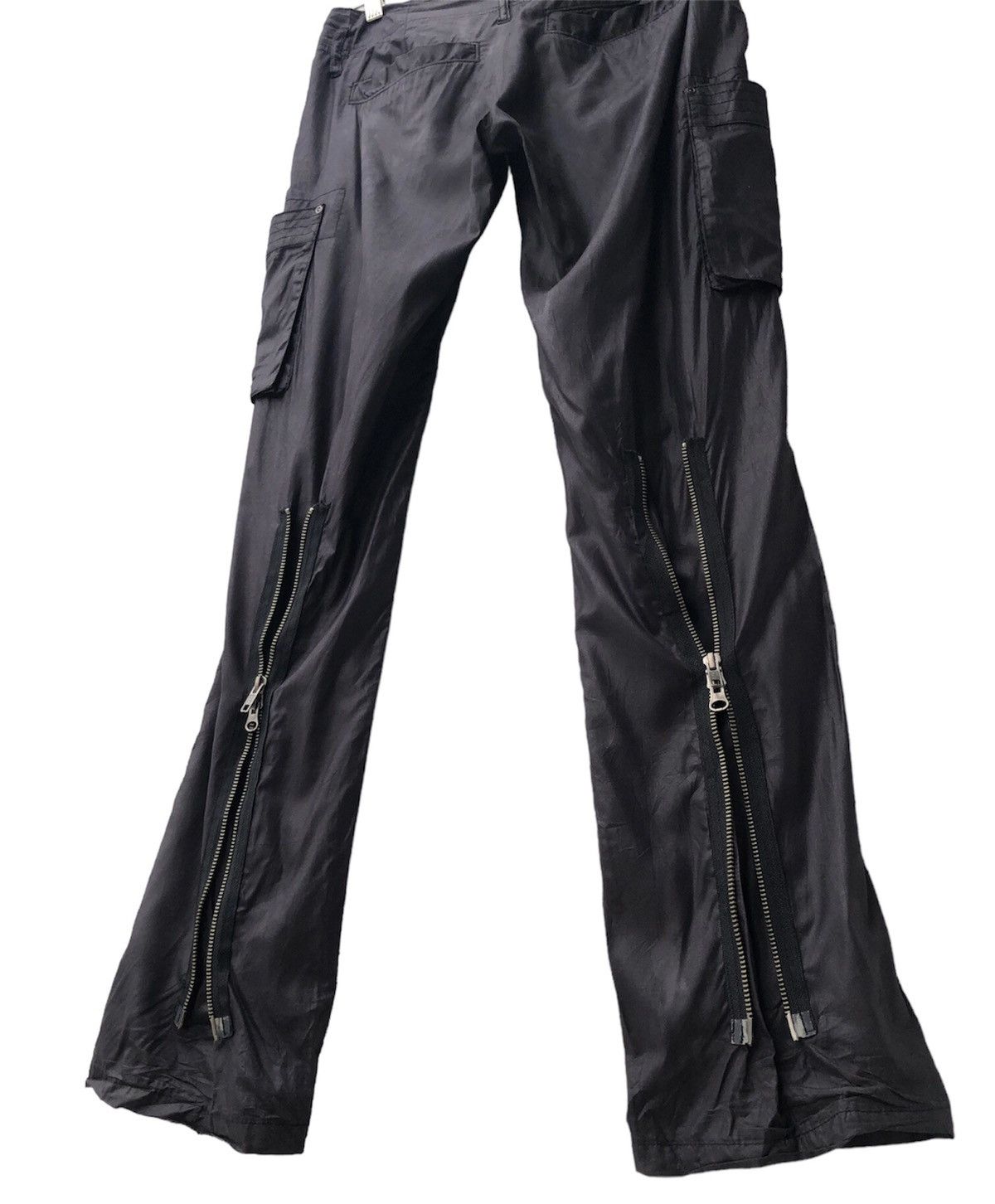 5351 POUR LES HOMMES × KMRii × Yoshiyuki Konishi 5351 Pour Les Femmes multipocket zipper pants Size US 30 / EU 46 - 9 Thumbnail