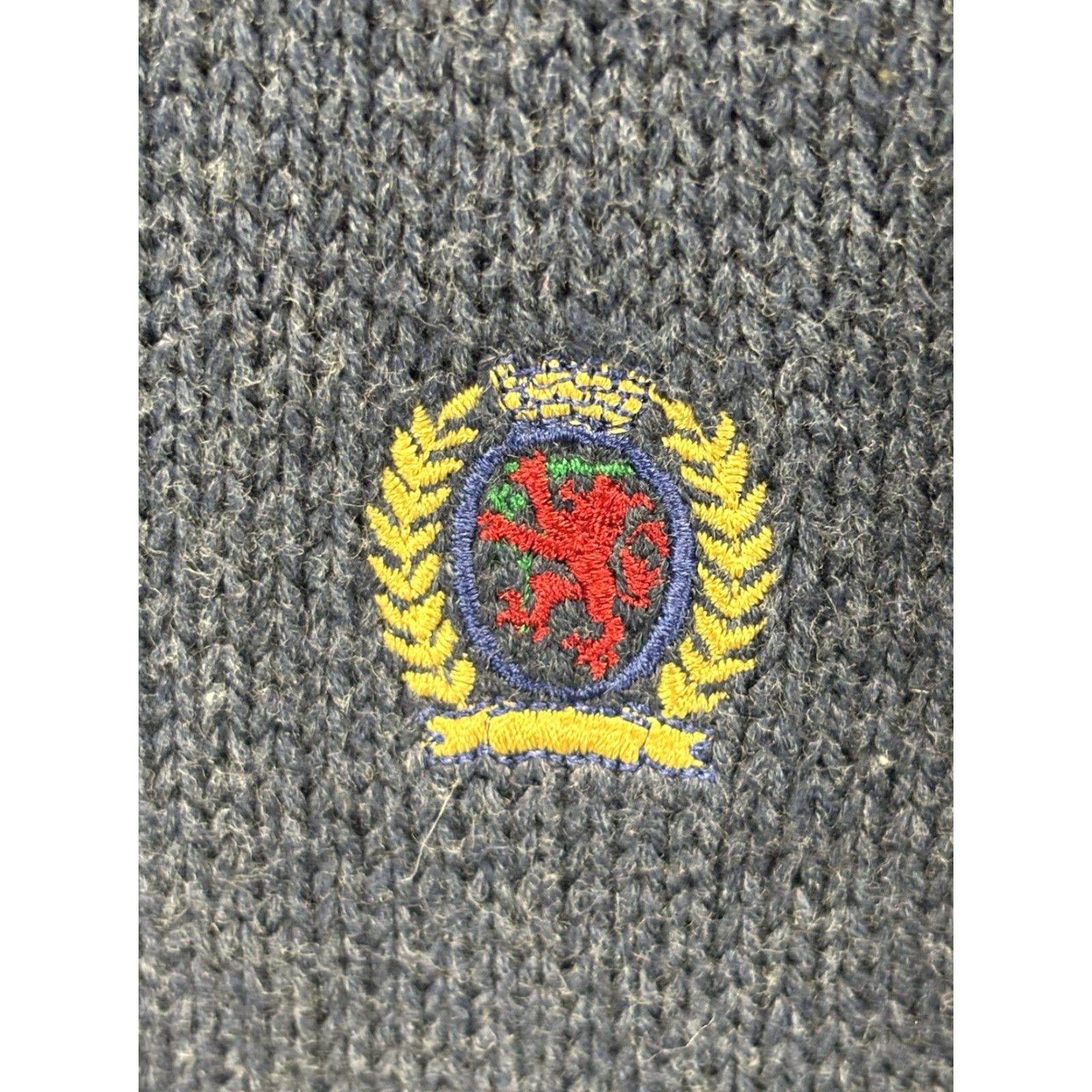 Tommy Hilfiger VINTAGE Tommy Hilfiger Sweater Shirt Men’s Large Blue Crew Knit Cotton 90s Crest Pullover Mens Size US L / EU 52-54 / 3 - 4 Thumbnail