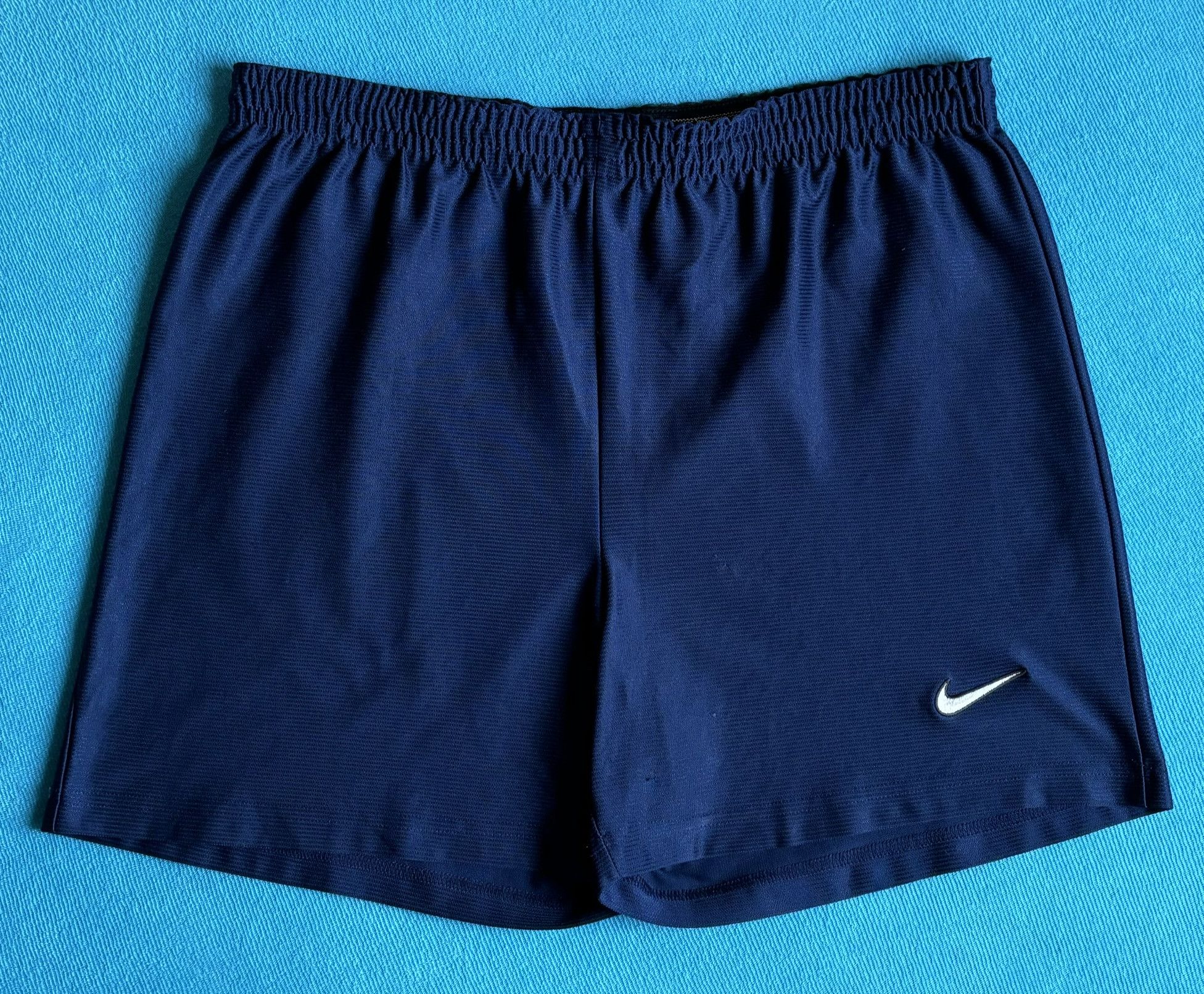 Nike × Vintage Nike vintage sports shorts 96/99 black tag sizes. L Size US 35 - 3 Thumbnail
