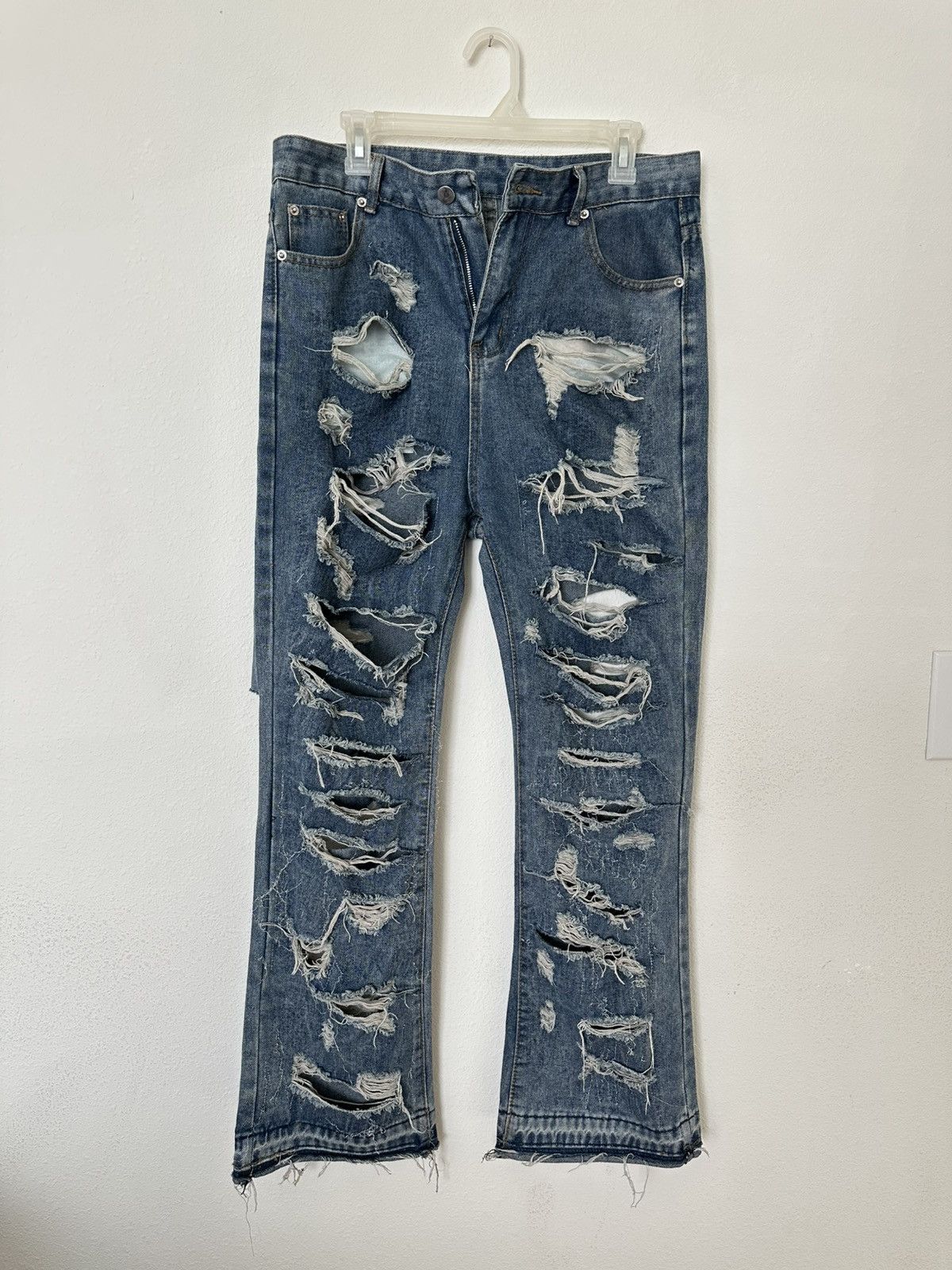 Other Balenciaga style distressed jeans Size US 32 / EU 48 - 1 Thumbnail