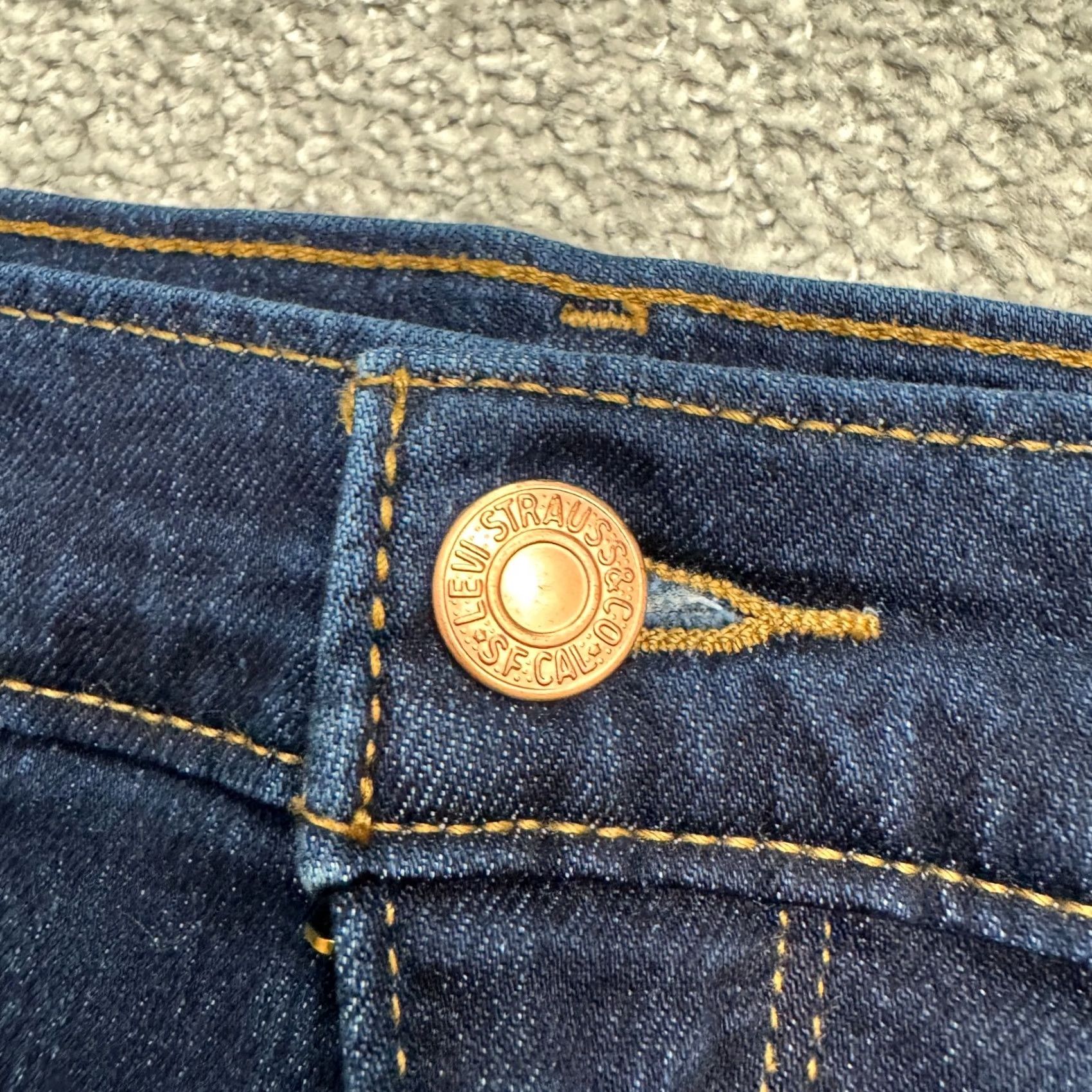 Levi's Levi's 314 Shaping Straight Denim Jeans Women 34 Blue Dark Wash Mid Rise Stretch Blue Size 24" / US 00 / IT 34 - 3 Thumbnail
