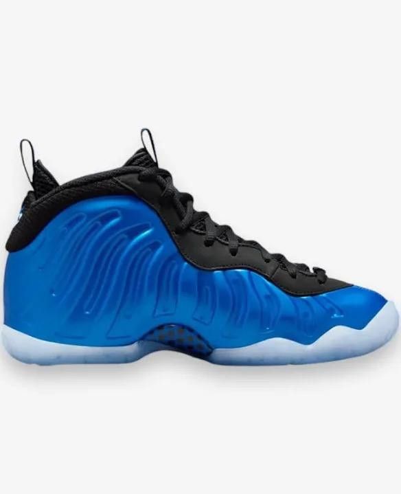 Nike Nike Size 5 Little Posite One Grade School Royal Blue Size US 5 / EU 37 - 2 Thumbnail
