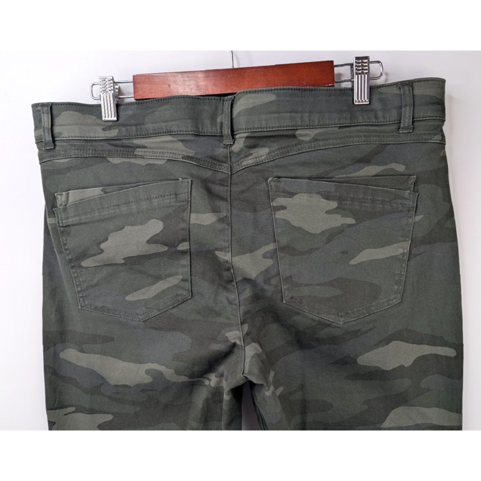 Vintage Democracy Jeans Camouflage Stretch Ankle Pants 16 Women Olive Green 28in Inseam Size 38" / US 16 / IT 52 - 5 Thumbnail