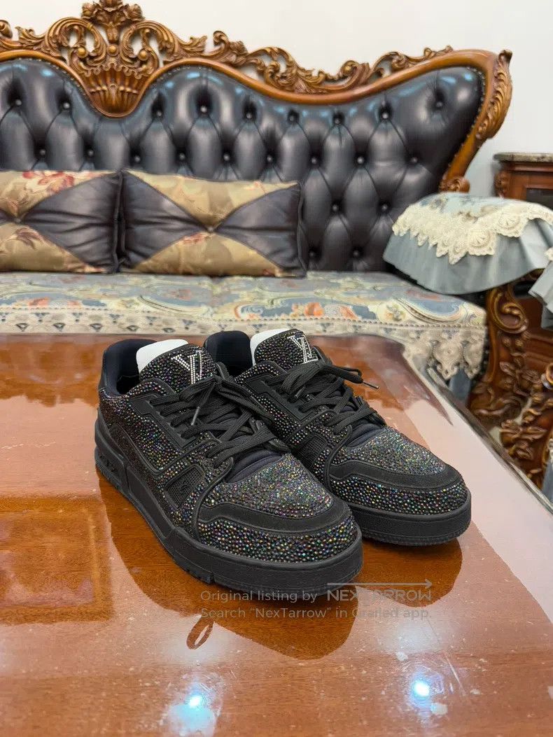 Louis Vuitton Louis Vuitton Full drilling design shoes Size US 7.5 / EU 40-41 - 3 Thumbnail
