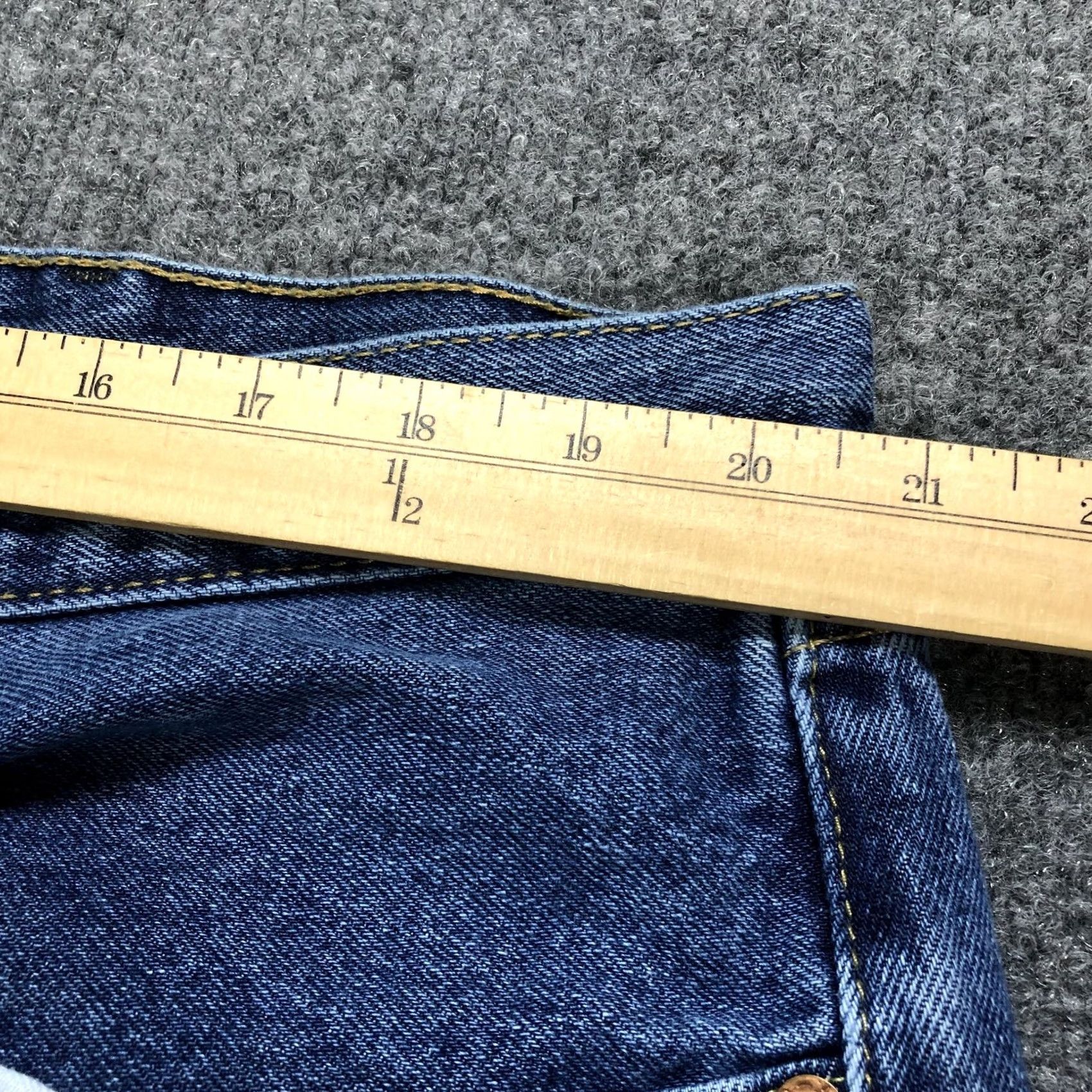 Levi's Levi's 550 Jeans Mens 42x30 Blue Medium Wash Relaxed Tapered Denim Pants Classic Size US 42 / EU 58 - 2 Thumbnail
