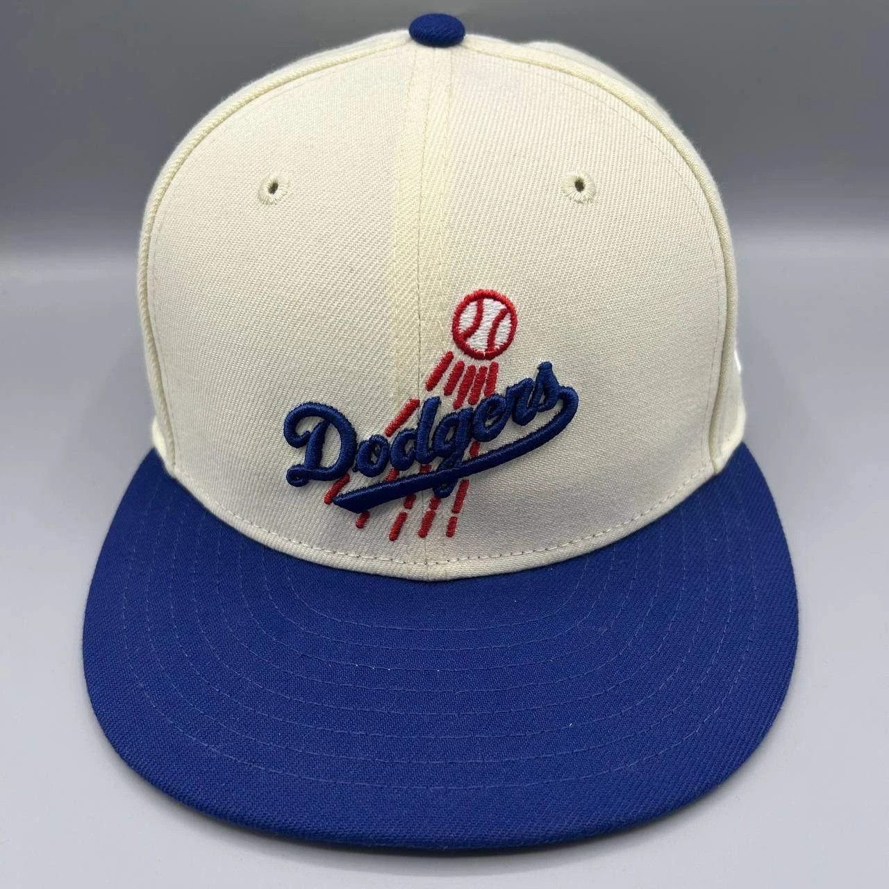New Era Los Angeles LA Dodgers Hat Men 7 1/8 White Blue MLB Fitted Size ONE SIZE - 1 Thumbnail