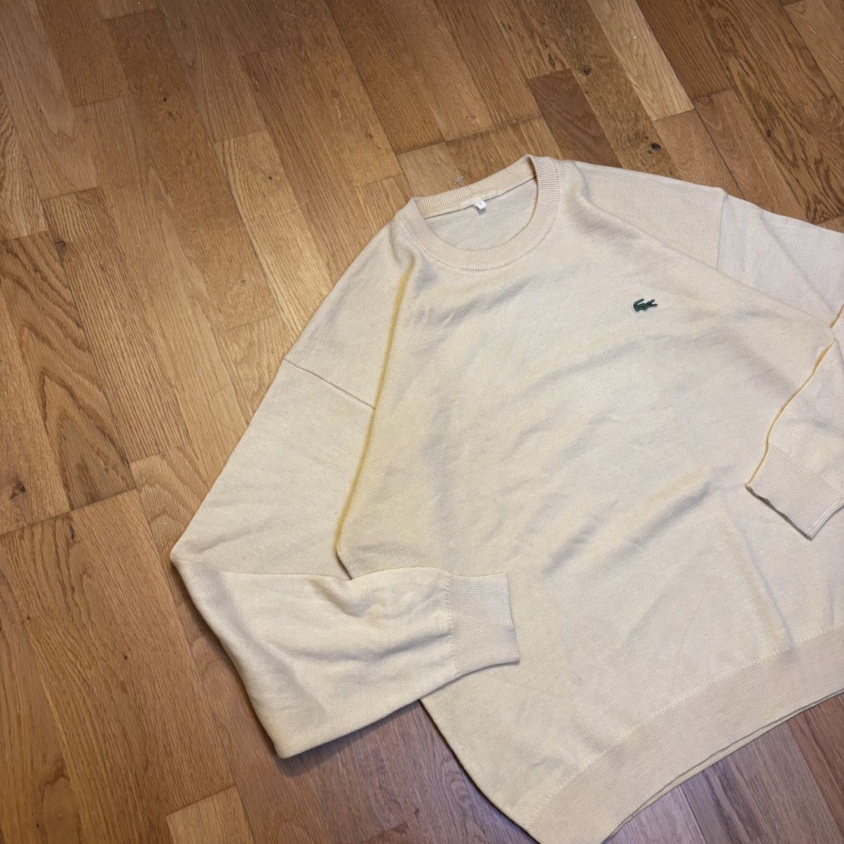Lacoste Lacoste Vintage Sweater Jumper Croc Logo Beige/Yellow size L Size US L / EU 52-54 / 3 - 3 Thumbnail