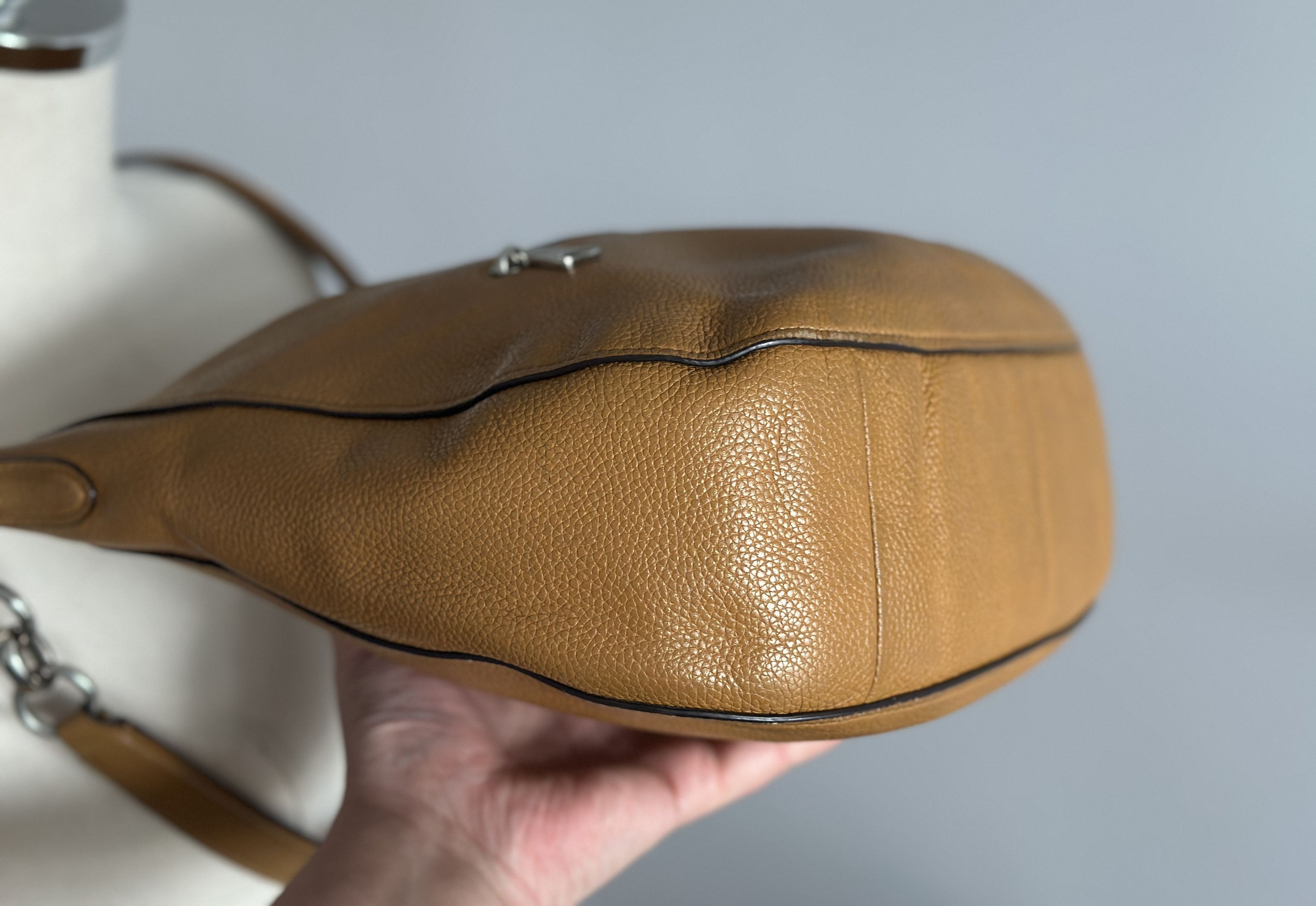 Coach COACH CHELSEA 32 Leather Shoulder/Crossbody Bag Luxury Brand Size ONE SIZE - 10 Thumbnail