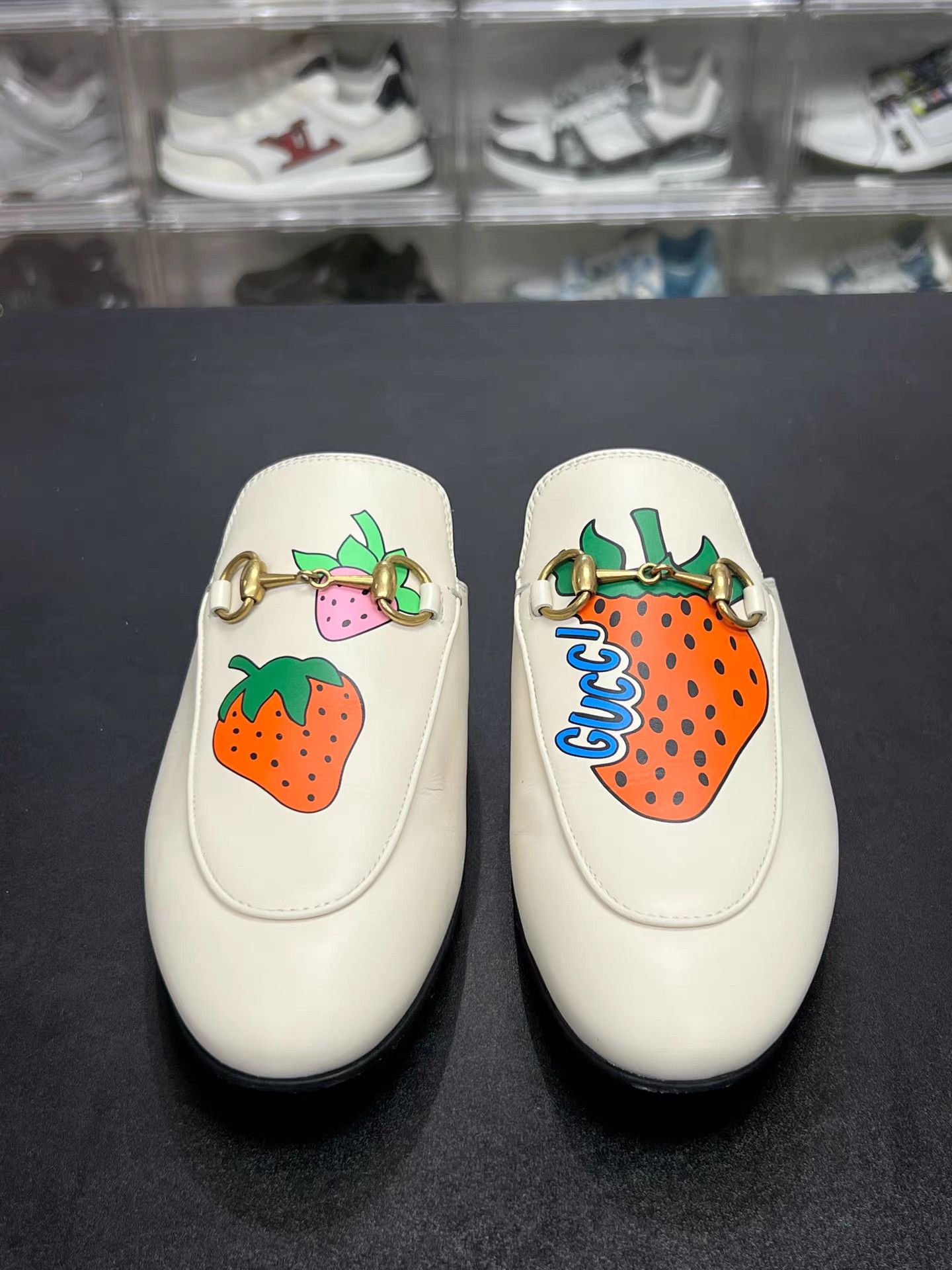 Gucci GUCCI Strawberry Mule Slides K15 Size US 7 / IT 37 - 2 Thumbnail