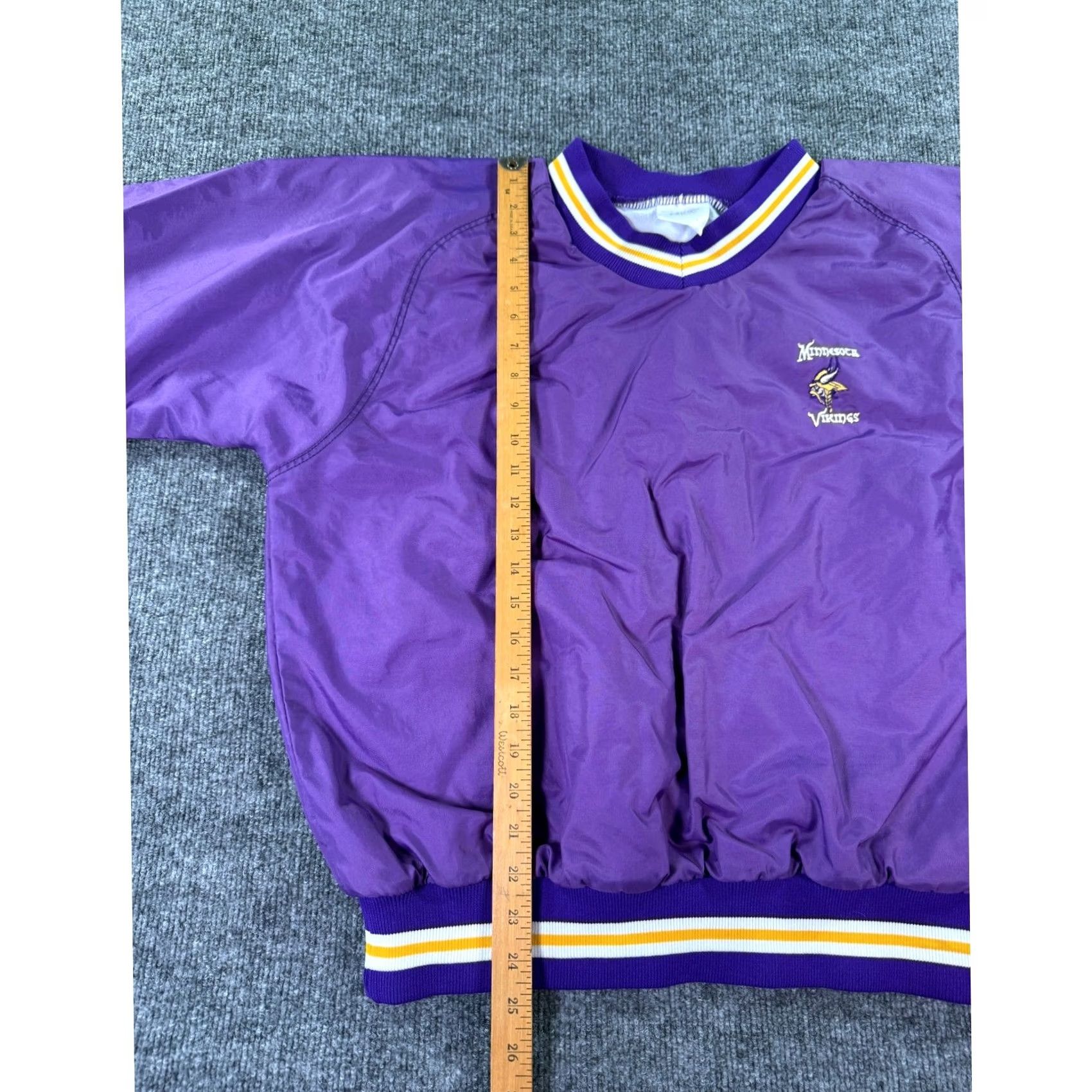 NFL Vintage Bike Windbreaker Mens Large Purple V-Neck Pullover NFL 80s Size US L / EU 52-54 / 3 - 6 Thumbnail