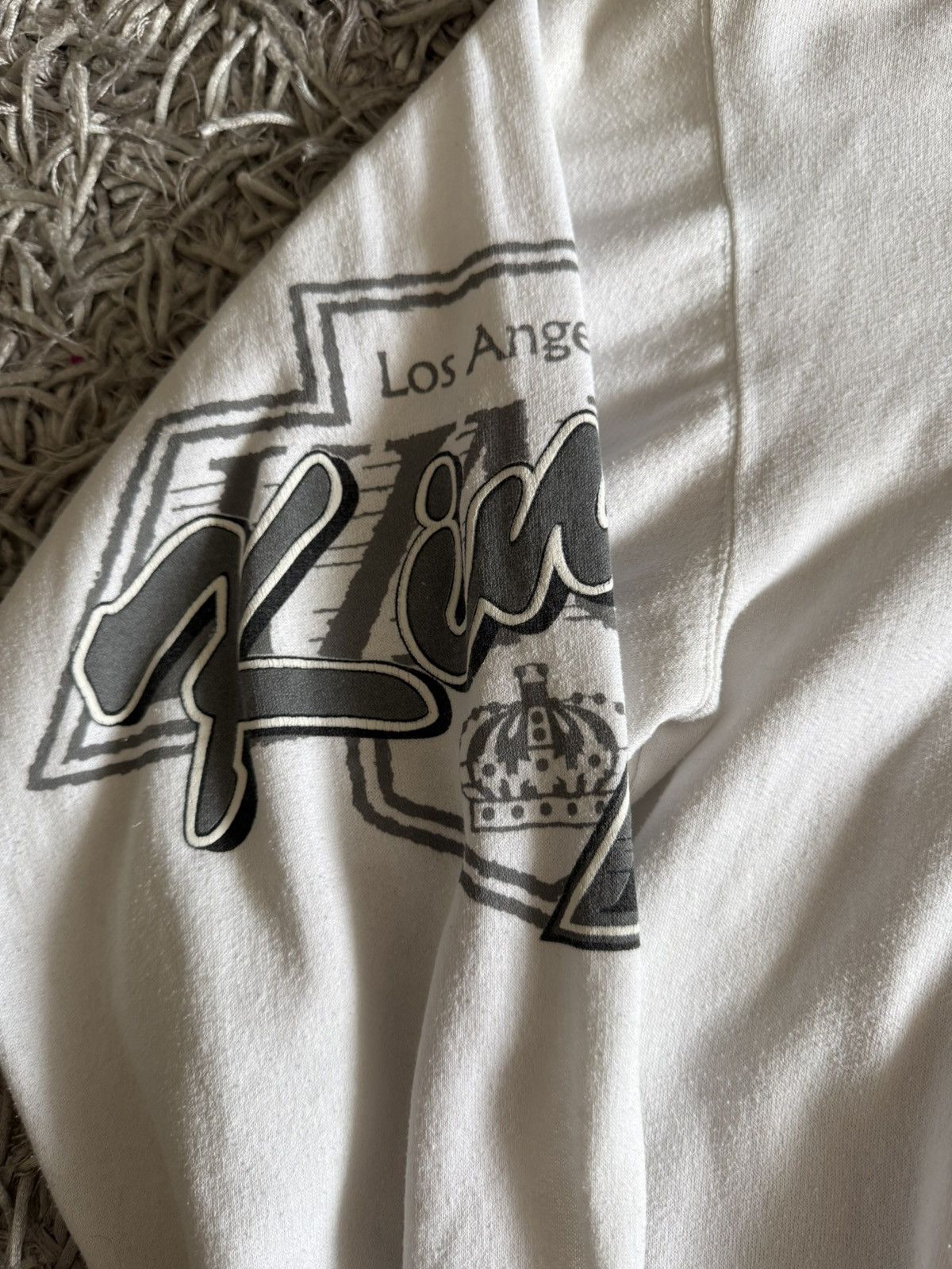 Vintage Vintage Los Angeles Kings Bulletin Sweater Size XL Size US XL / EU 56 / 4 - 5 Thumbnail