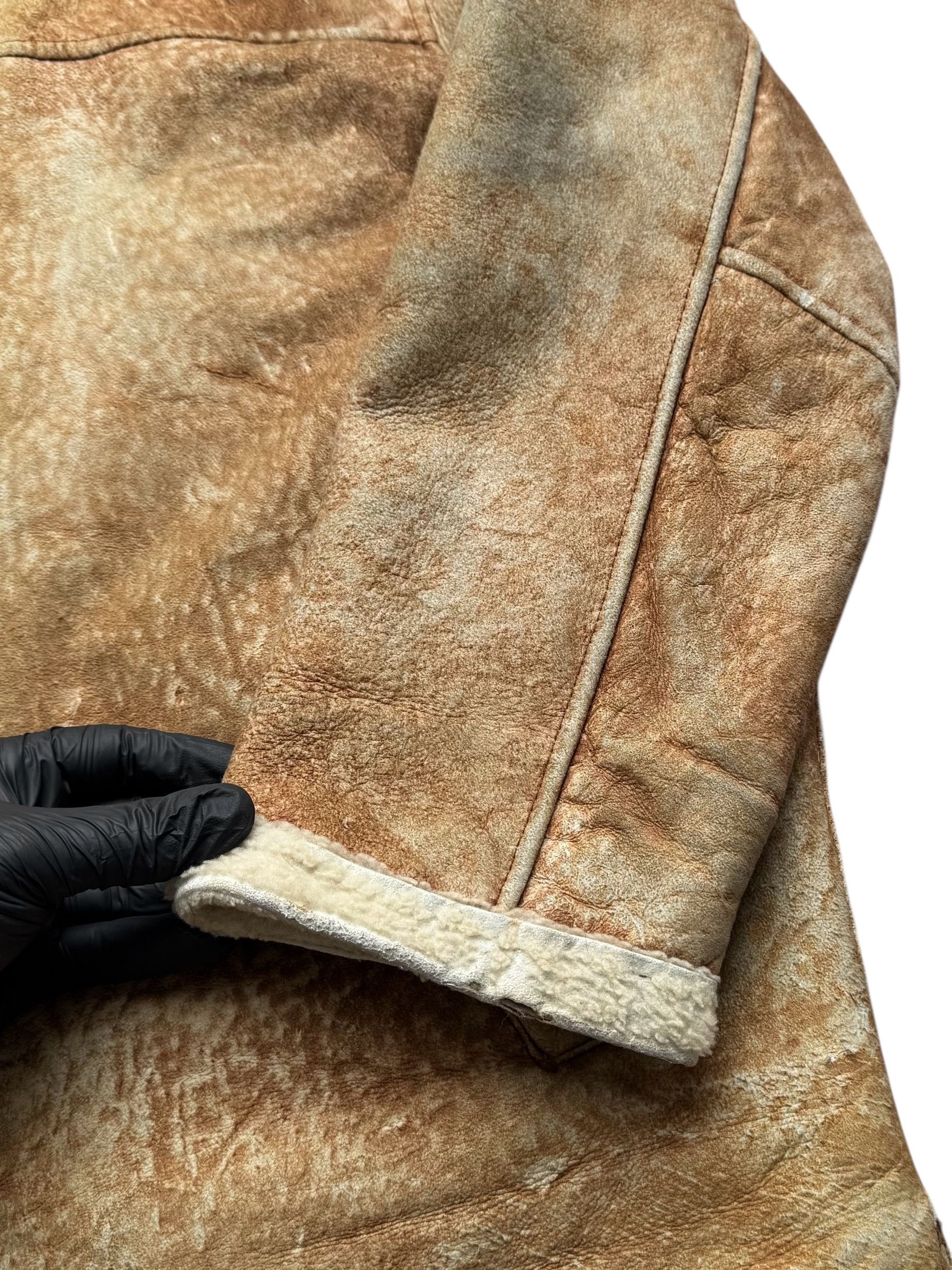 Vintage Y2K Faded Real Sheepskin Coat(V363) Size US M / EU 48-50 / 2 - 4 Thumbnail