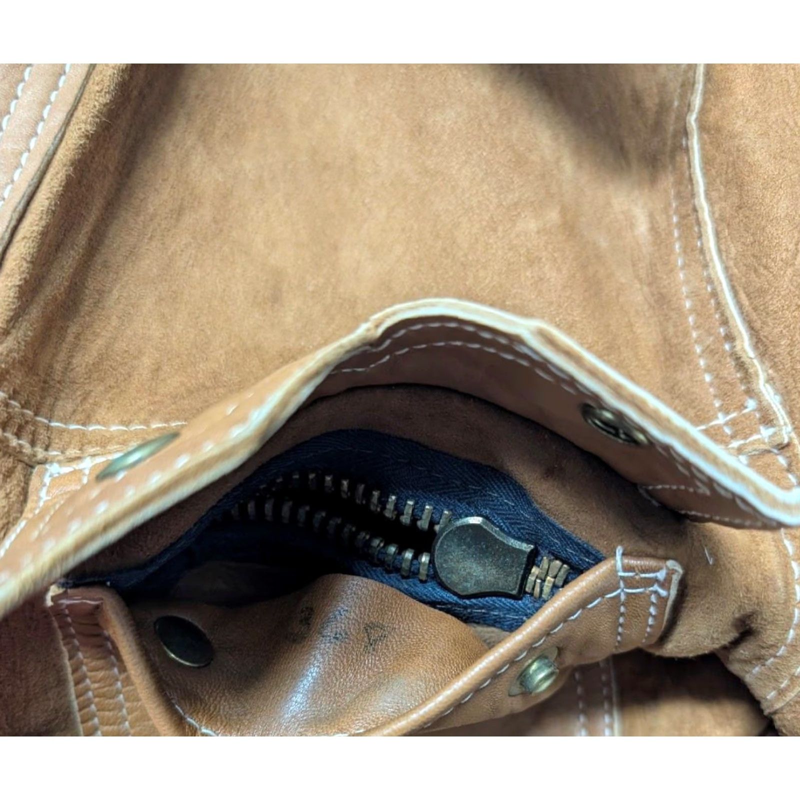 Vintage VINTAGE western suede cowhide leather XXS jacket Trucker cowboy east west -unisex- Adults 2XS brown leather jacket western 1970s vintage style Size US XXS / EU 40 - 7 Thumbnail