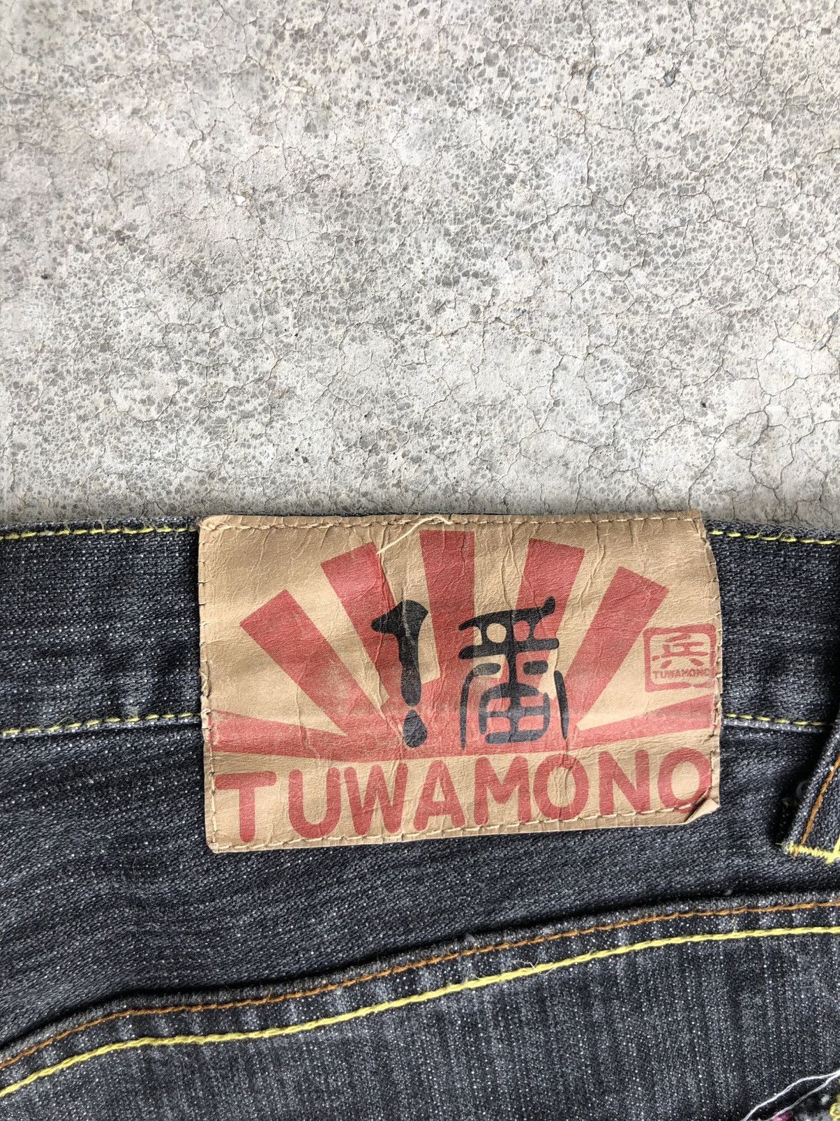 Japanese Brand Japanese Tuwamono Embroidered Jeans Distressed Size US 32 / EU 48 - 18 Thumbnail