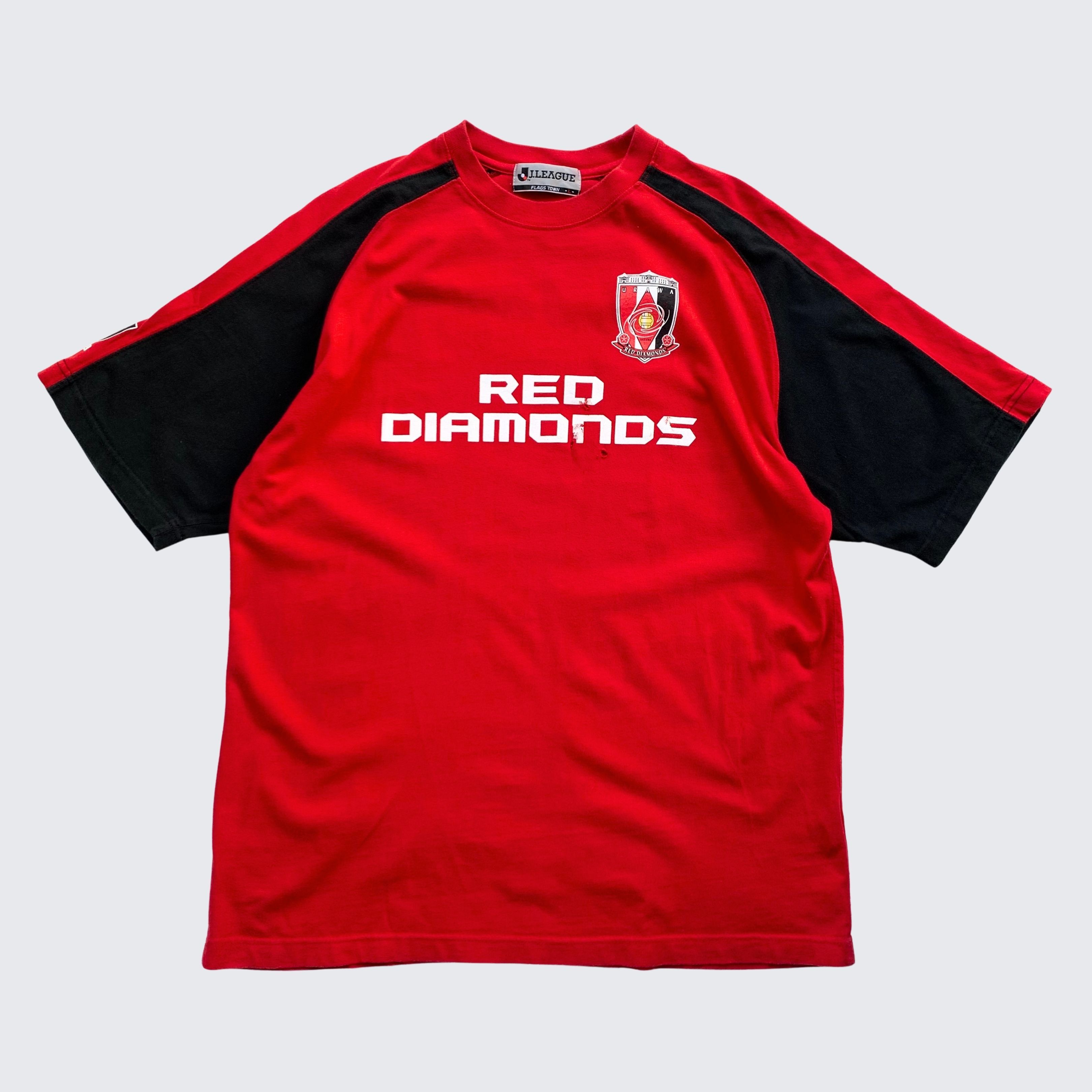 Japanese Brand 1990s Red Diamonds Urawa Japan Official Tee Size US L / EU 52-54 / 3 - 1 Thumbnail