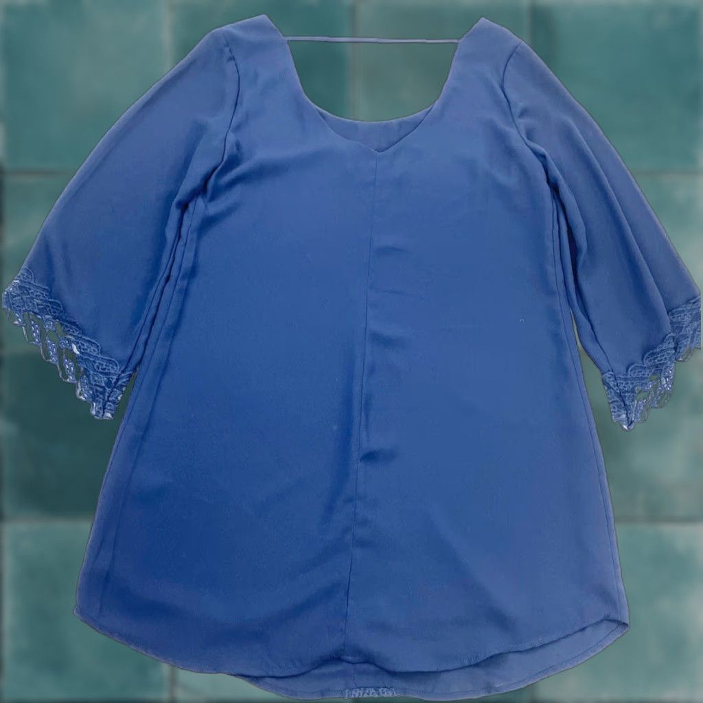 Nordstrom ASTR Dress Blue Small Nordstrom Size S / US 4 / IT 40 - 1 Thumbnail
