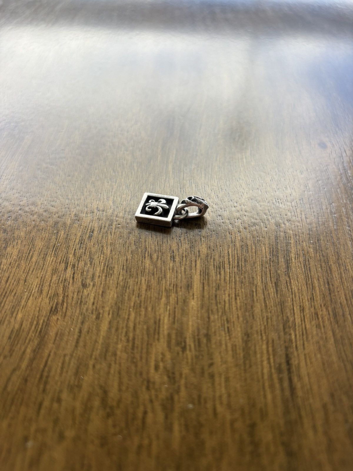 Chrome Hearts Chrome Hearts Fleur Frame Pendant Size ONE SIZE - 7 Thumbnail