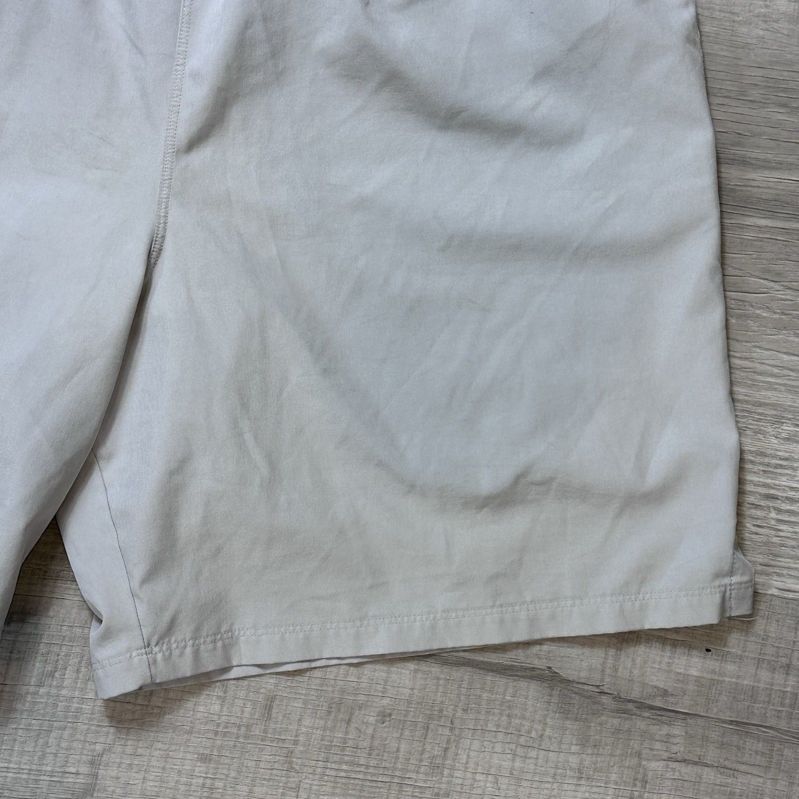 Fabletics Fabletics Fundamental Shorts Mens Large Athletic Gray Lined Size US 34 / EU 50 - 3 Thumbnail