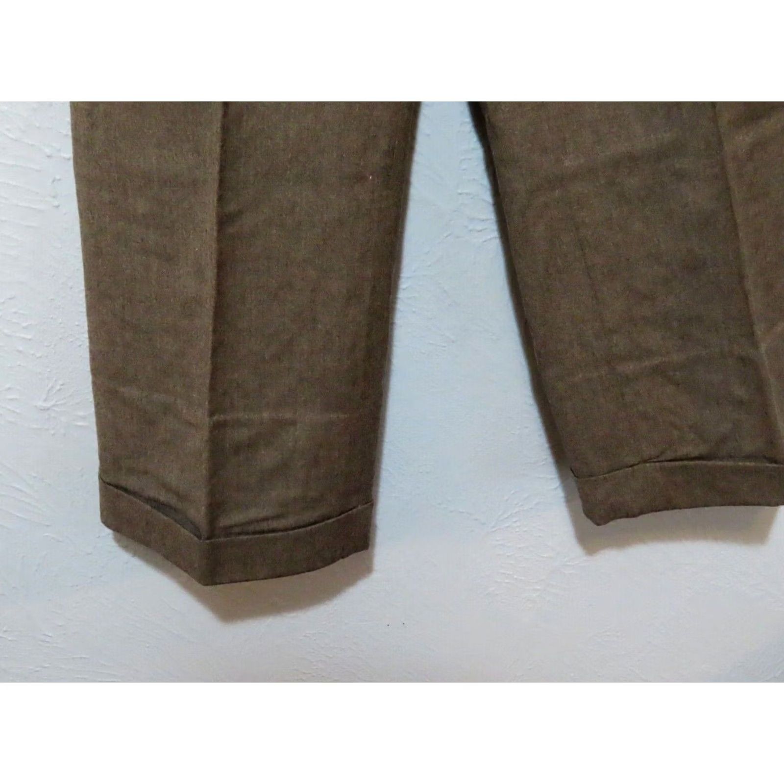 Brooks Brothers Brooks Brothers Dress Pants Women's 12 Gray Wool 98% Wool Blend Dresses Pants Wool Dress Pants Women 12 Gray Brooks Brothers Size 34" / US 12 / IT 48 - 2 Thumbnail