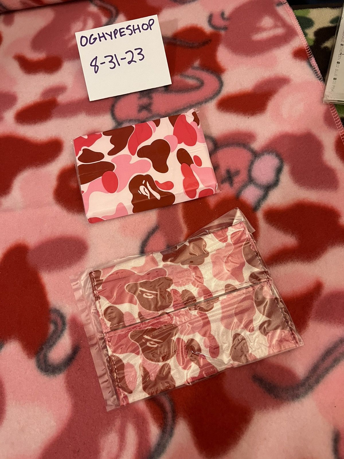 Bape case & Tissues