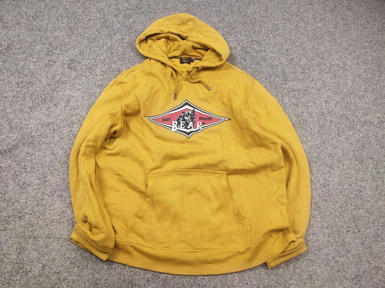 Alien Workshop Bear Surfboards Big Logo Yellow Hoodie USA Vintage Style Size US L / EU 52-54 / 3 - 3 Thumbnail