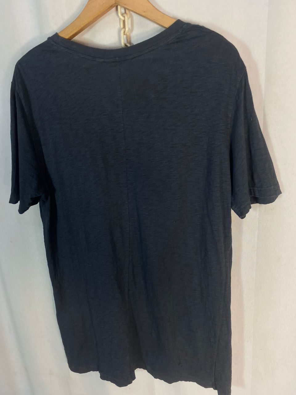 Undercover × Uniqlo Undercover x Uniqlo big logo tshirt Size US M / EU 48-50 / 2 - 7 Thumbnail