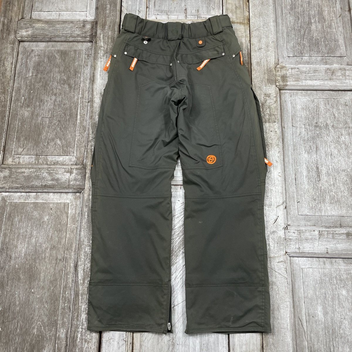 スノーボード AIR TO GROUND A SEVEN SNOW PANTS SIZE L Air To Ground A Seven | Grailed