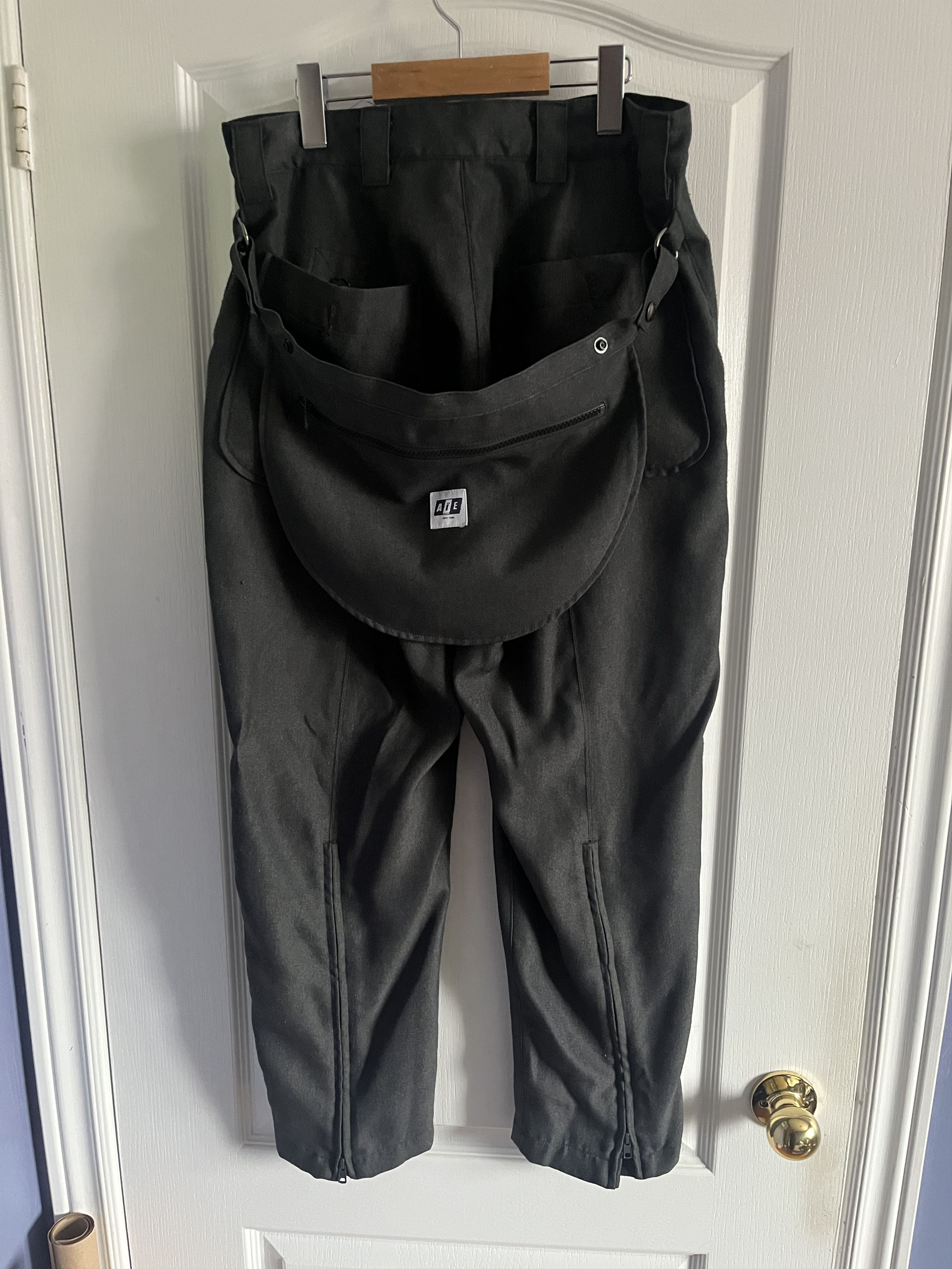 NEPENTHES AÏE GREY TWILL BNG TROUSERS