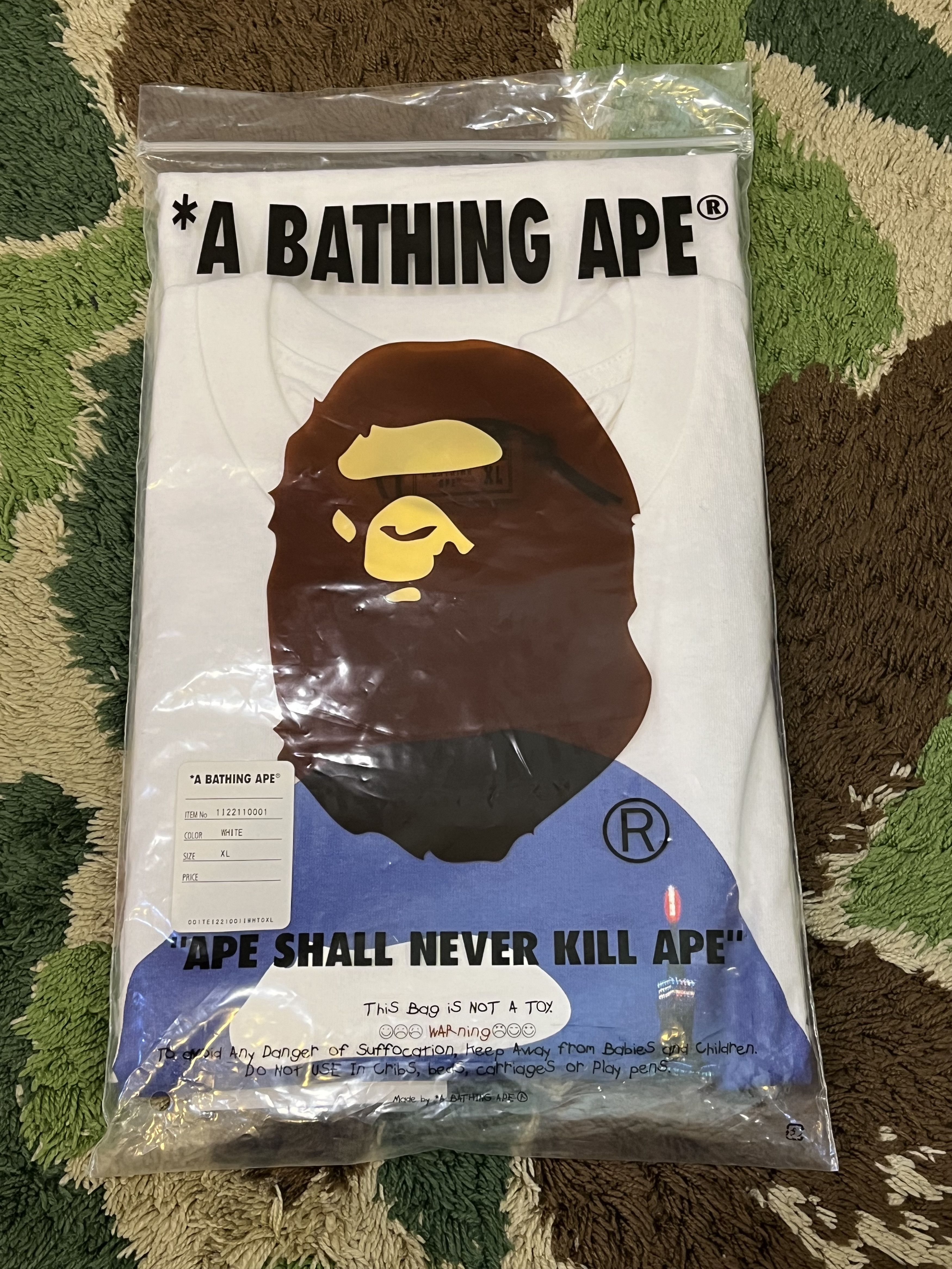 Bape BAPE TAIPEI 101 APE HEAD TEE Size US XL / EU 56 / 4 - 1 Thumbnail