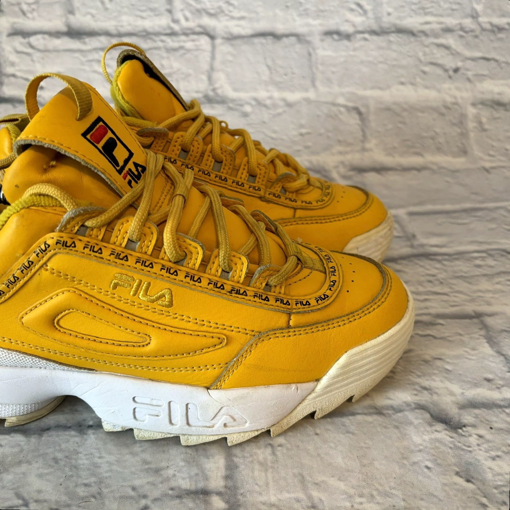 Fila FILA Disruptor 2 Premium Repeat 3FM00658-743 Canary Yellow Men Sz 6.5 / Women 8 Sneaker Shoes Athletic Size US 6 / IT 36 - 4 Thumbnail