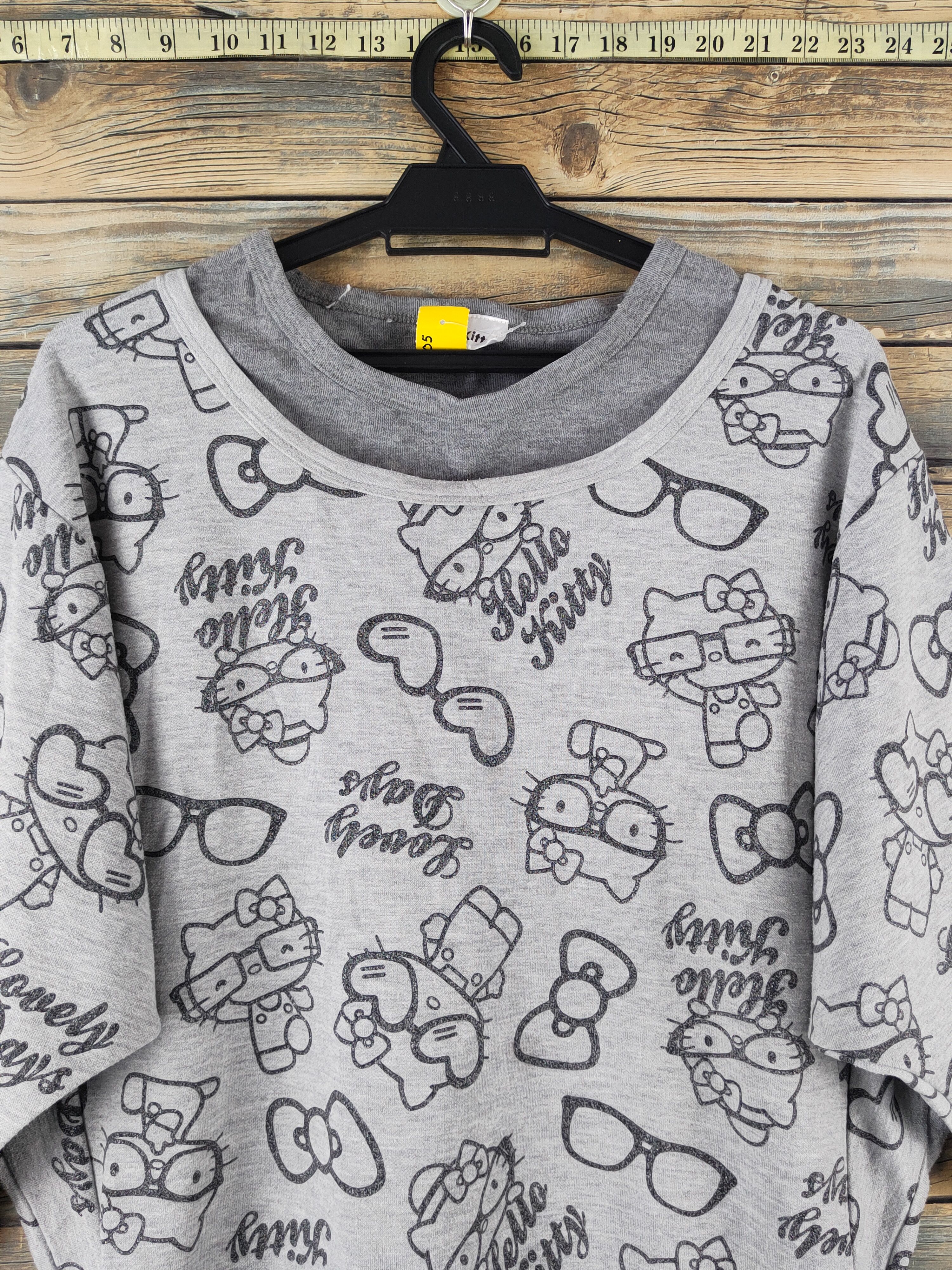 Cartoon Network DL Hello Kitty Gray cartoon vintage Sweatshirts #2505 Size M / US 6-8 / IT 42-44 - 2 Thumbnail