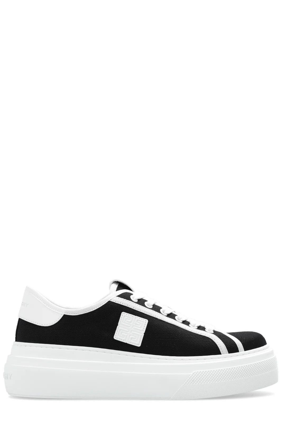 image of Givenchy O1Srvl11E0224 Sneakers In White And Black in White/Black, Women's (Size 10)