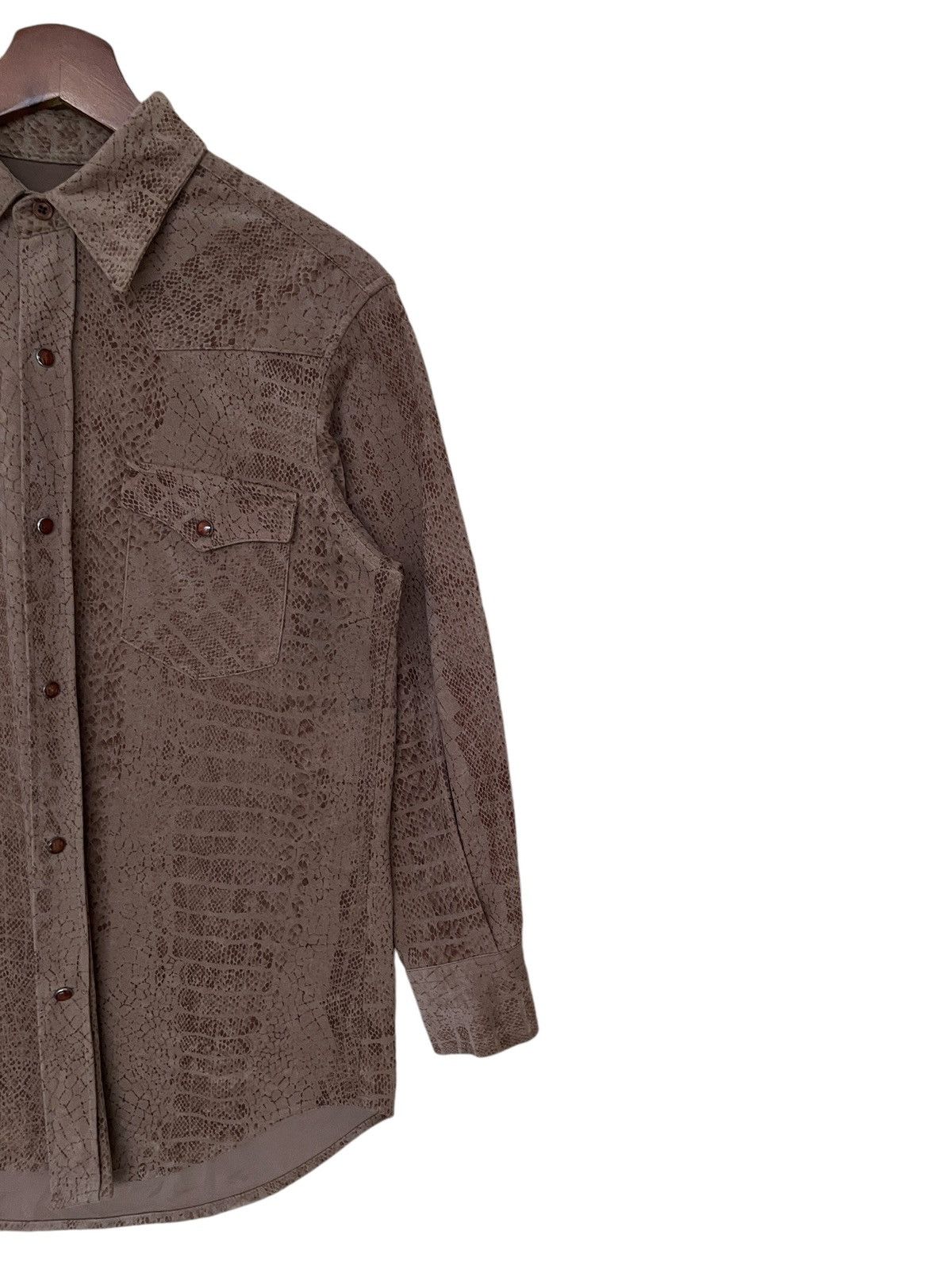 If Six Was Nine × Japanese Brand × Vintage Vintage Brand Out of Curiosity Snake Skin Shirt 1990s Size US M / EU 48-50 / 2 - 6 Thumbnail