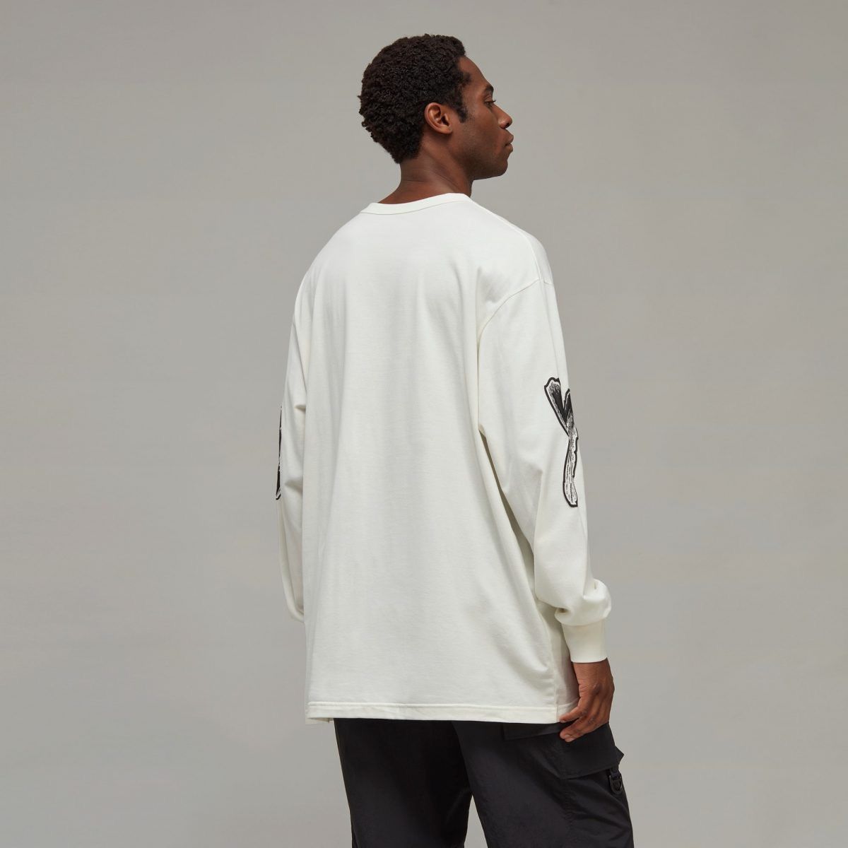 Adidas Graphic Long Sleeve T-Shirt Size US M / EU 48-50 / 2 - 6 Thumbnail