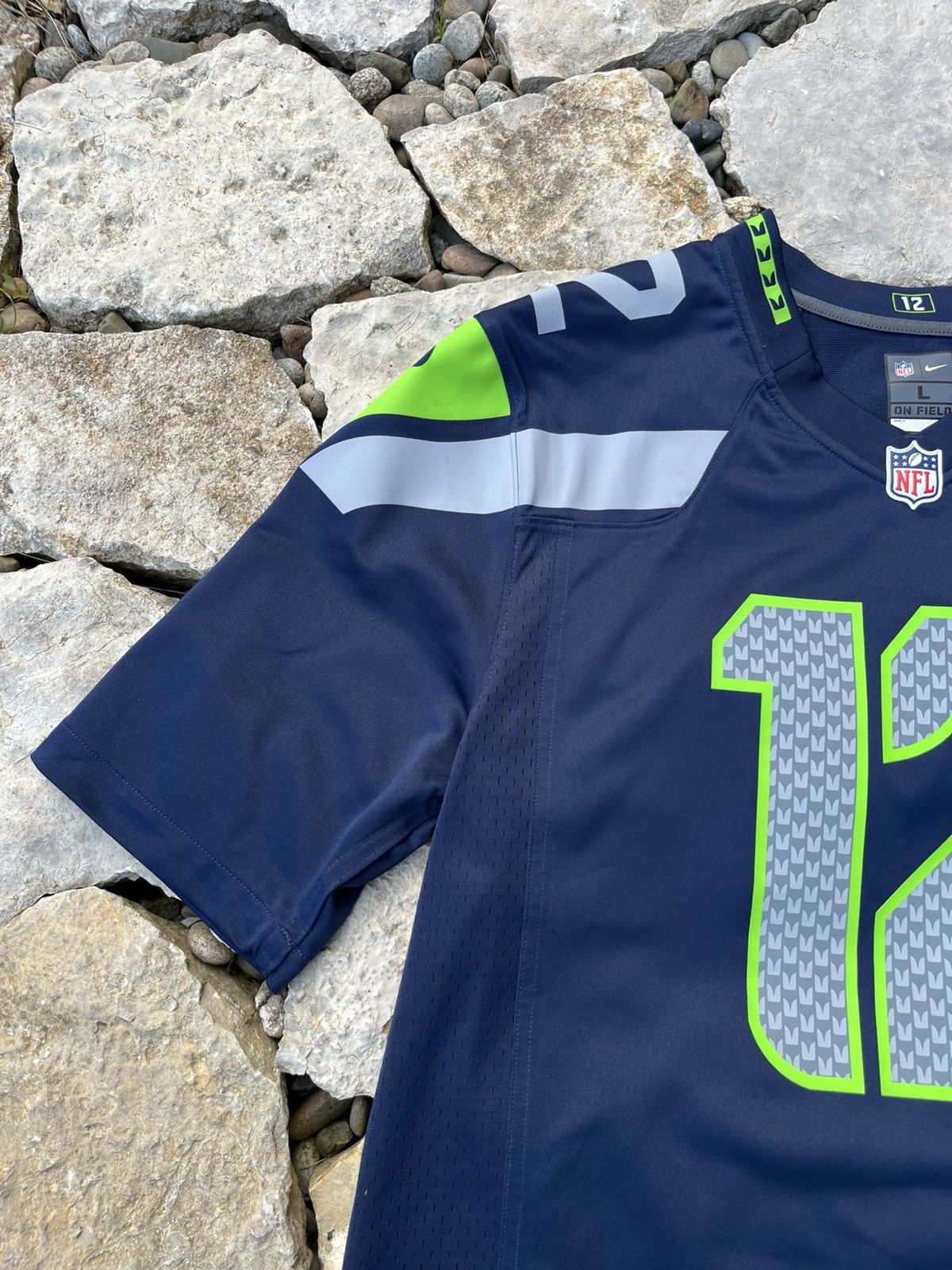 NFL × Nike Nike on Field NFL Seattle Seahawks jersey t-shirt FAN 12 tee Size US L / EU 52-54 / 3 - 5 Thumbnail