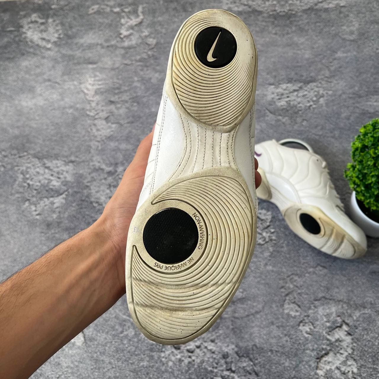 Nike Vintage 00s Y2k Nike Sneakers hype rare shoes.Size US 7.5 Size US 7.5 / EU 40-41 - 11 Thumbnail