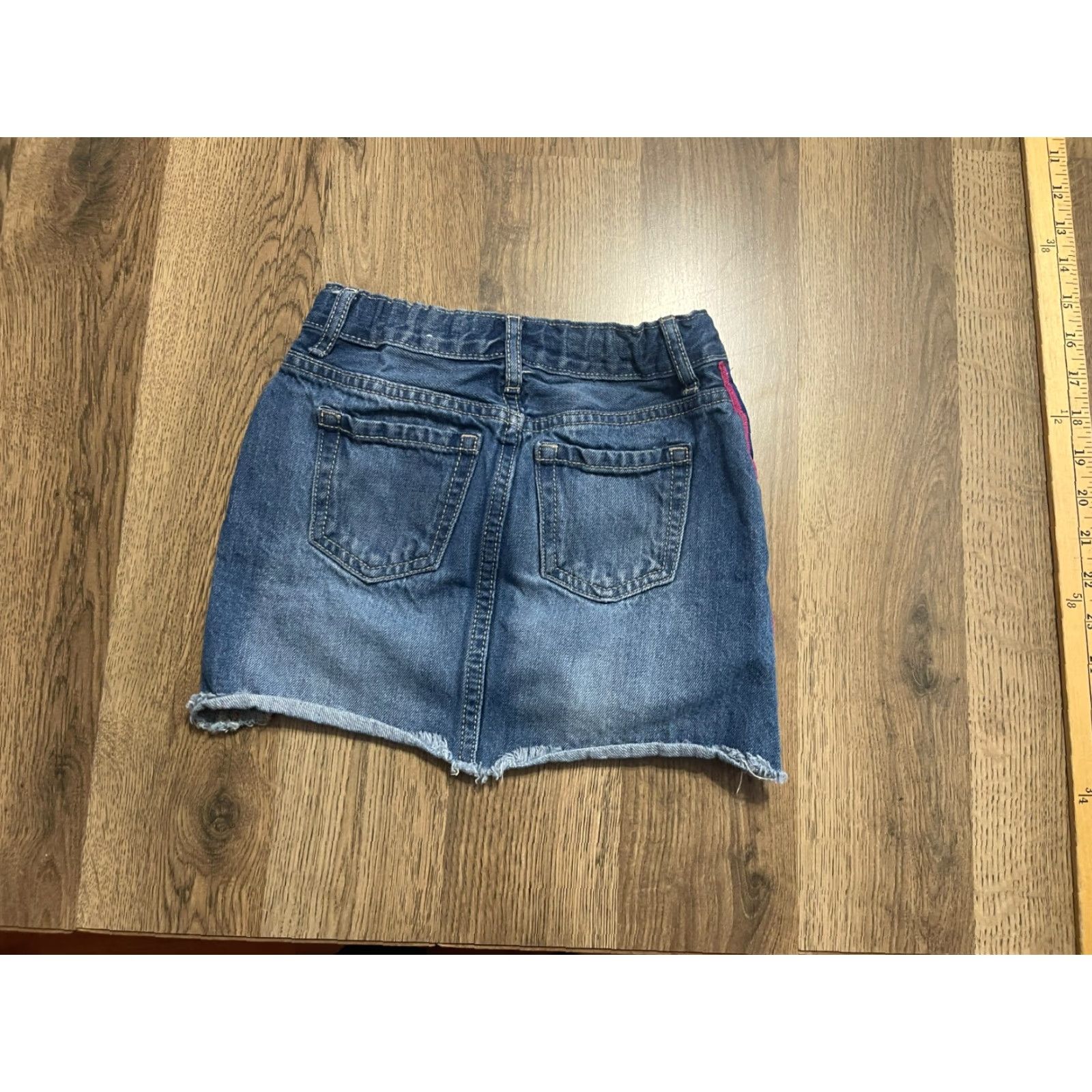 Vintage The Children's Place Skirt Girl's Size 4 Denim Mini Blue Pink Line Casual Short Lined Womens Girls Size 27" / US 4 / IT 40 - 2 Thumbnail