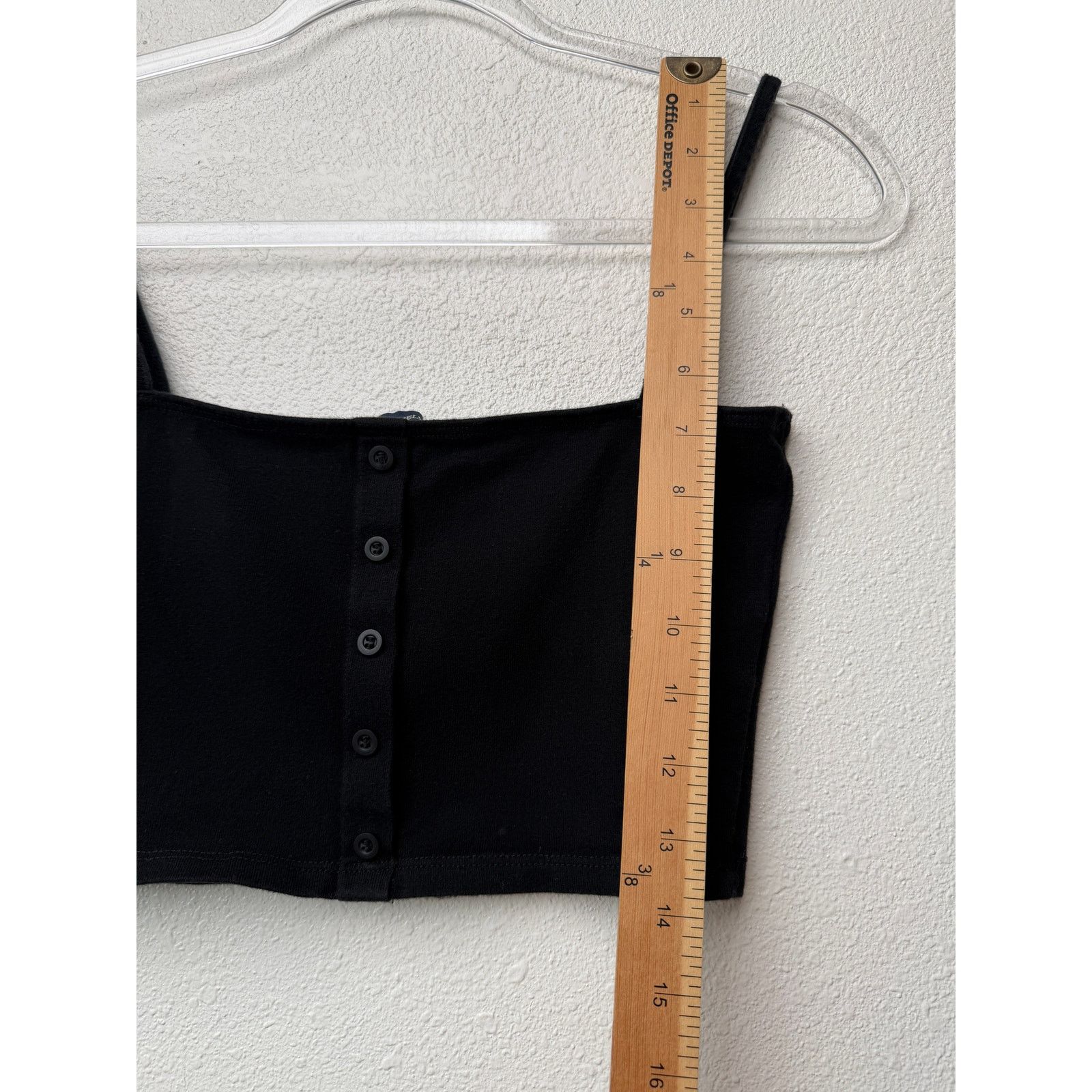 Brandy Melville Brandy Melville Black Button Crop Tank Womens XS Size XS / US 0-2 / IT 36-38 - 13 Thumbnail