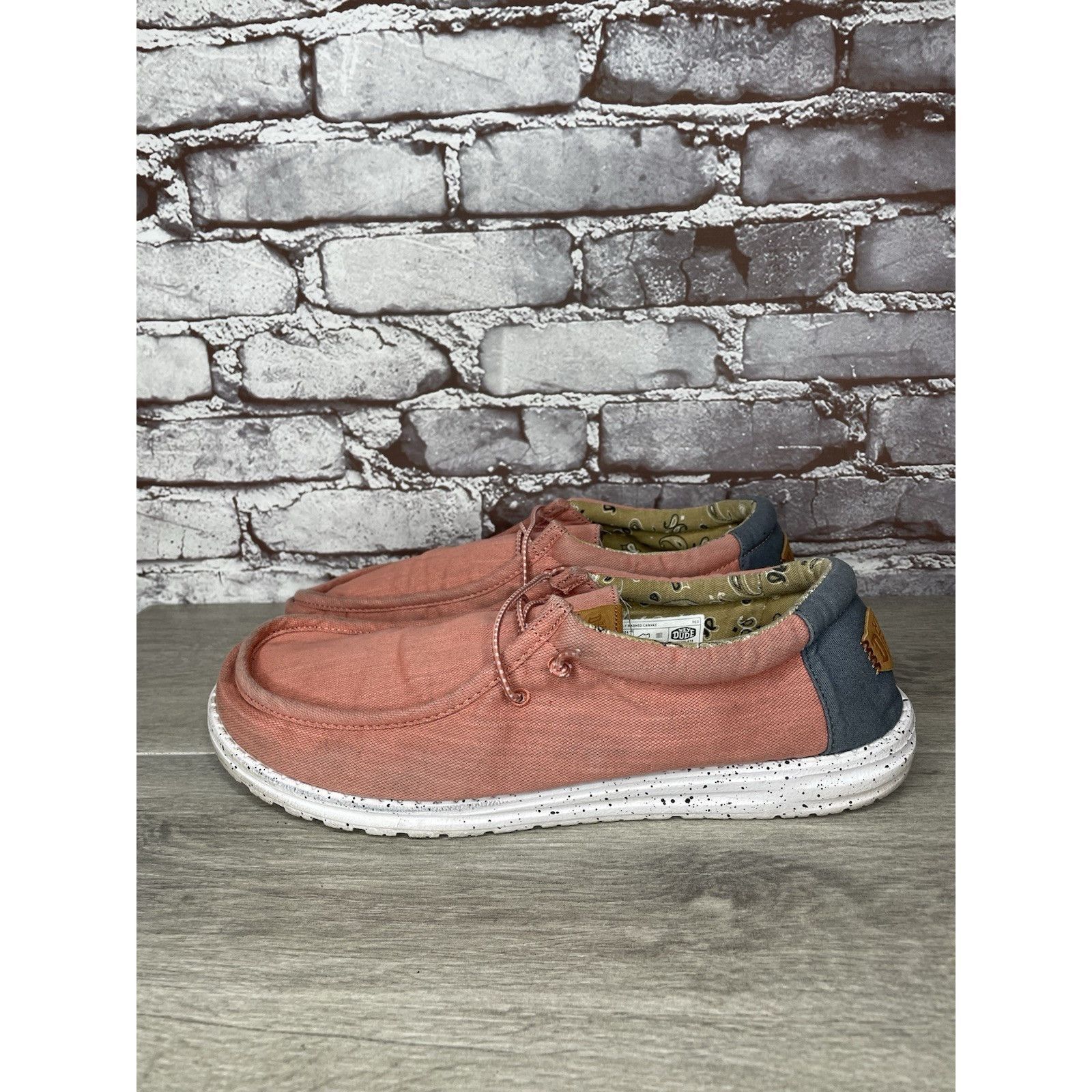 Other Hey Dude Shoes Wally Washed Pink Fabric Slip On Comfort Shoe Size US 13 / EU 46 - 9 Thumbnail