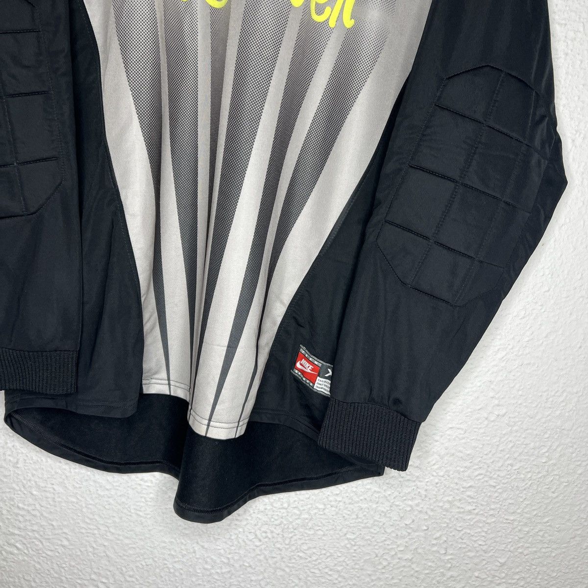 Nike Vintage Nike BVB Borussia Dortmund Jersey Stefan Klos 1 Size US XL / EU 56 / 4 - 4 Thumbnail
