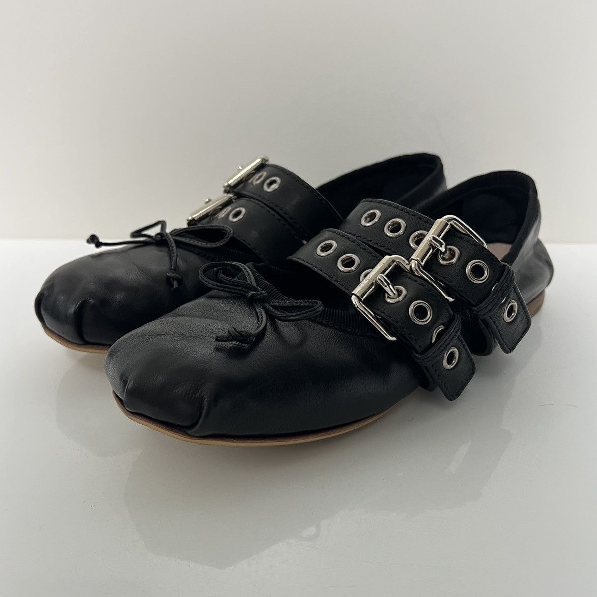 Miu Miu Miu Miu Nappa Leather Belted Ballet Flats Size US 5 / IT 35 - 3 Thumbnail