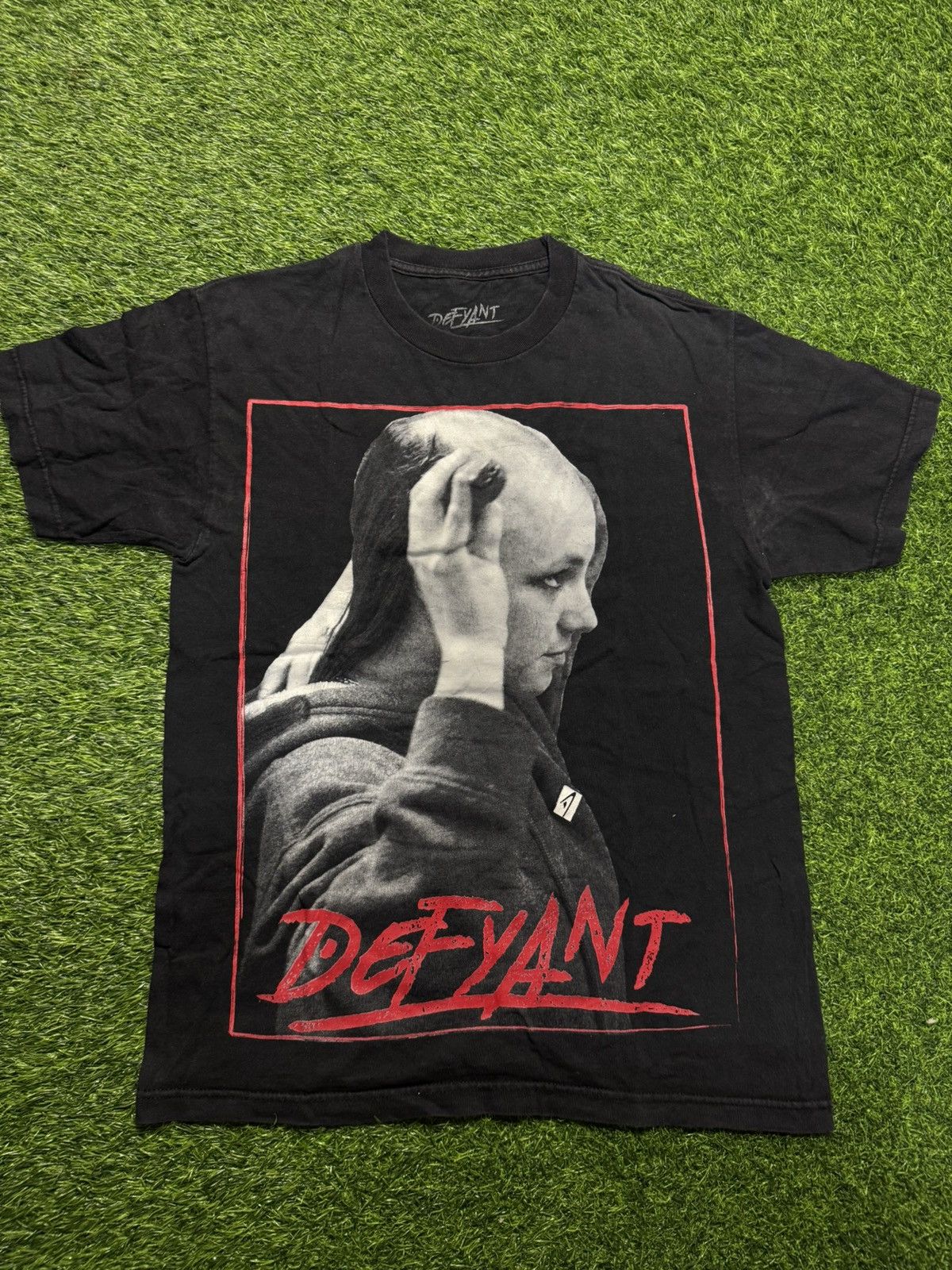 If Six Was Nine assorted tshirt - defyant grafix tee Size US M / EU 48-50 / 2 - 2 Thumbnail