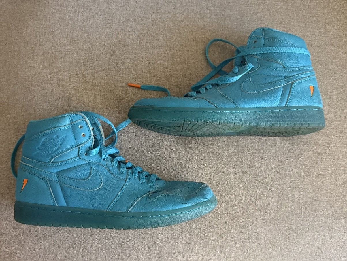 Gatorade × Nike Nike x Gatorade AJ1 Size US 10 / EU 43 - 2 Thumbnail