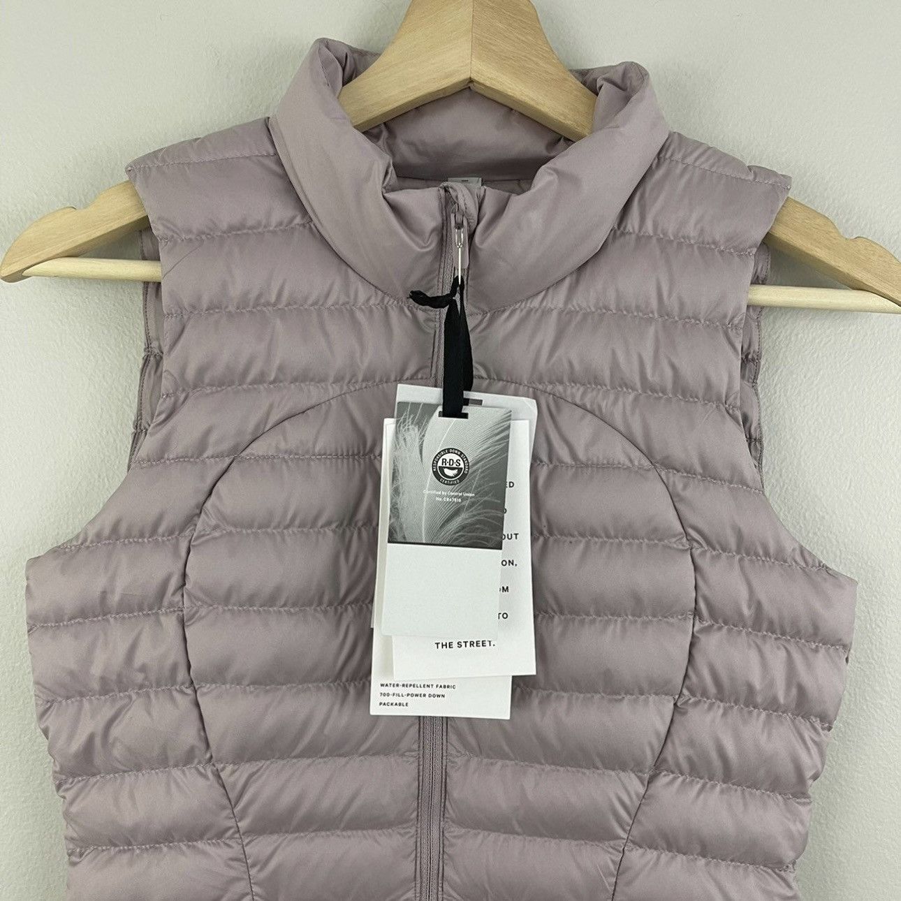 Lululemon LULULEMON Mauve Blush Pink Pack It Down Vest Sz 2 NEW Size XS / US 0-2 / IT 36-38 - 3 Thumbnail